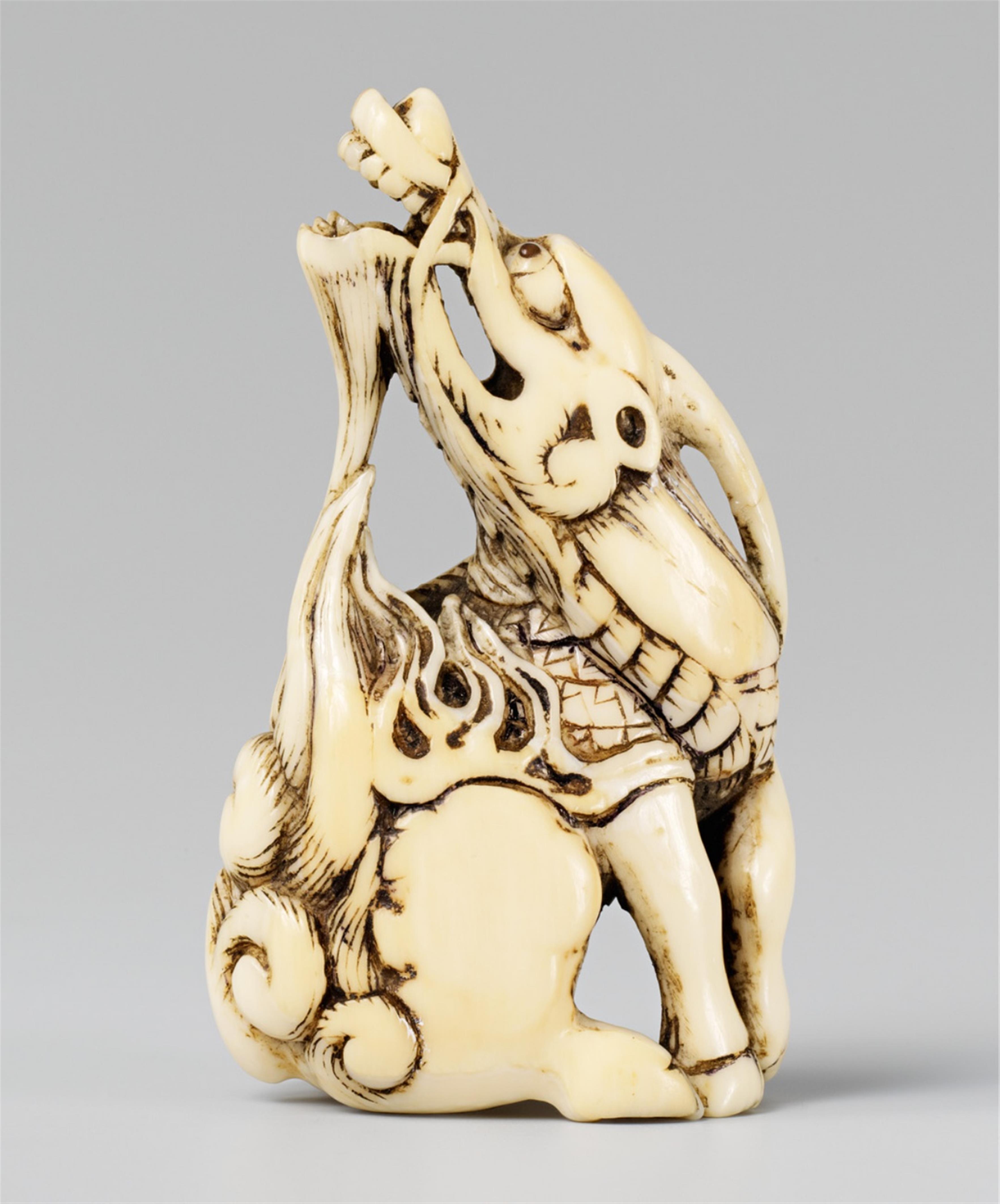 An ivory netsuke of a kirin. Late 18th century - image-1