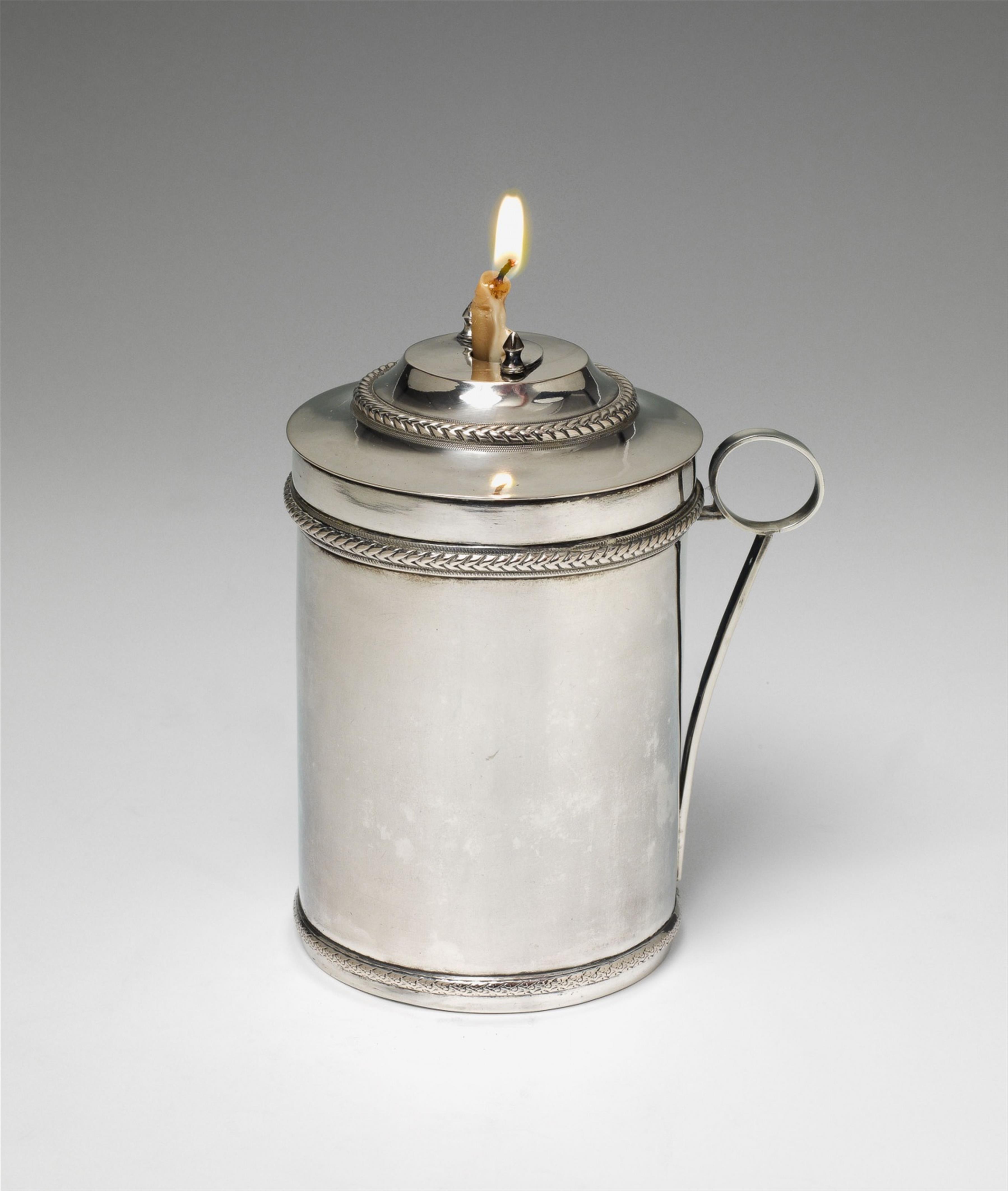 A Berlin silver taper box. Marks of Esajas Carl Hoffmann, 1803 - 09. - image-1