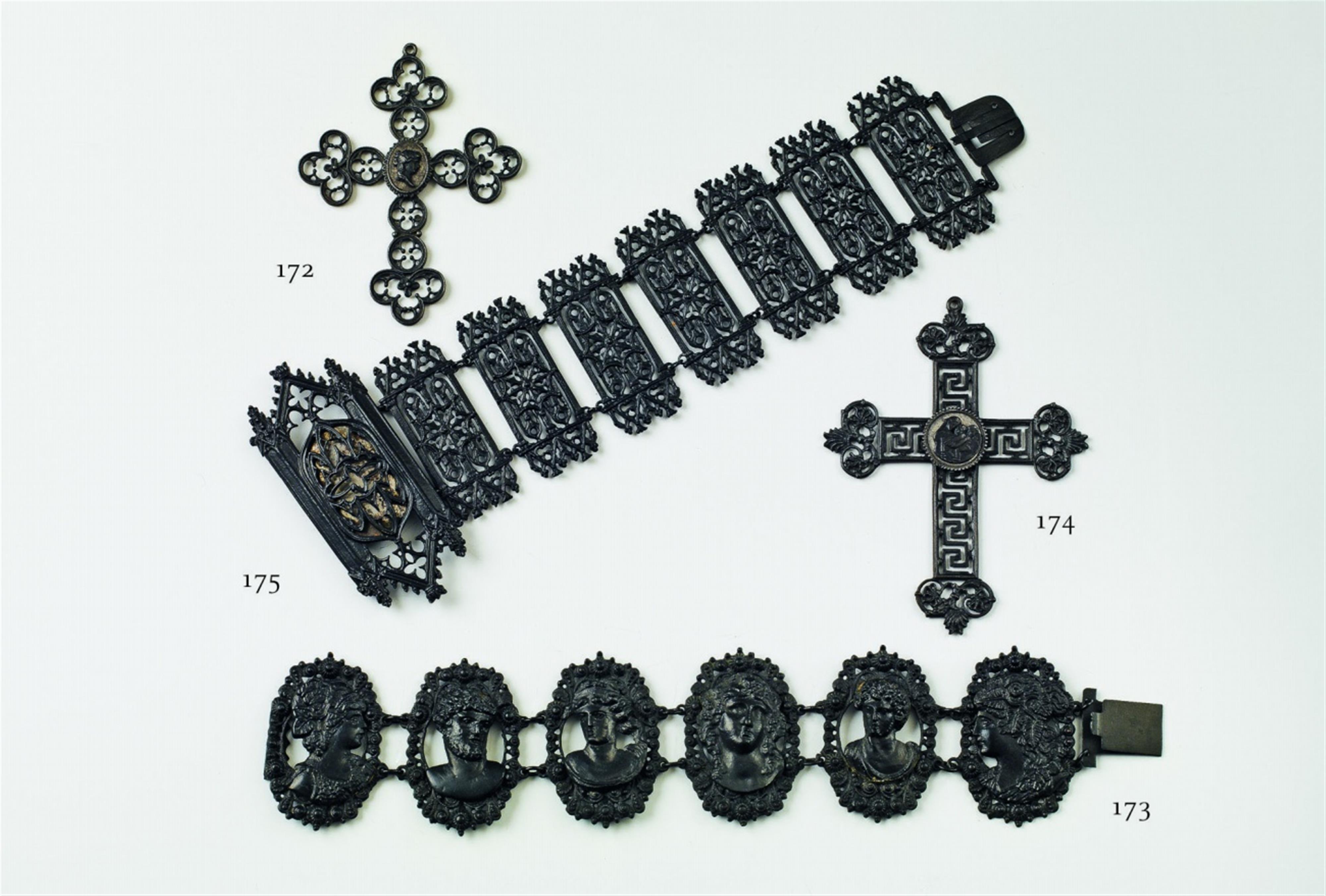 A Berlin cast iron cross pendant with openwork Greek key pattern decor - image-1