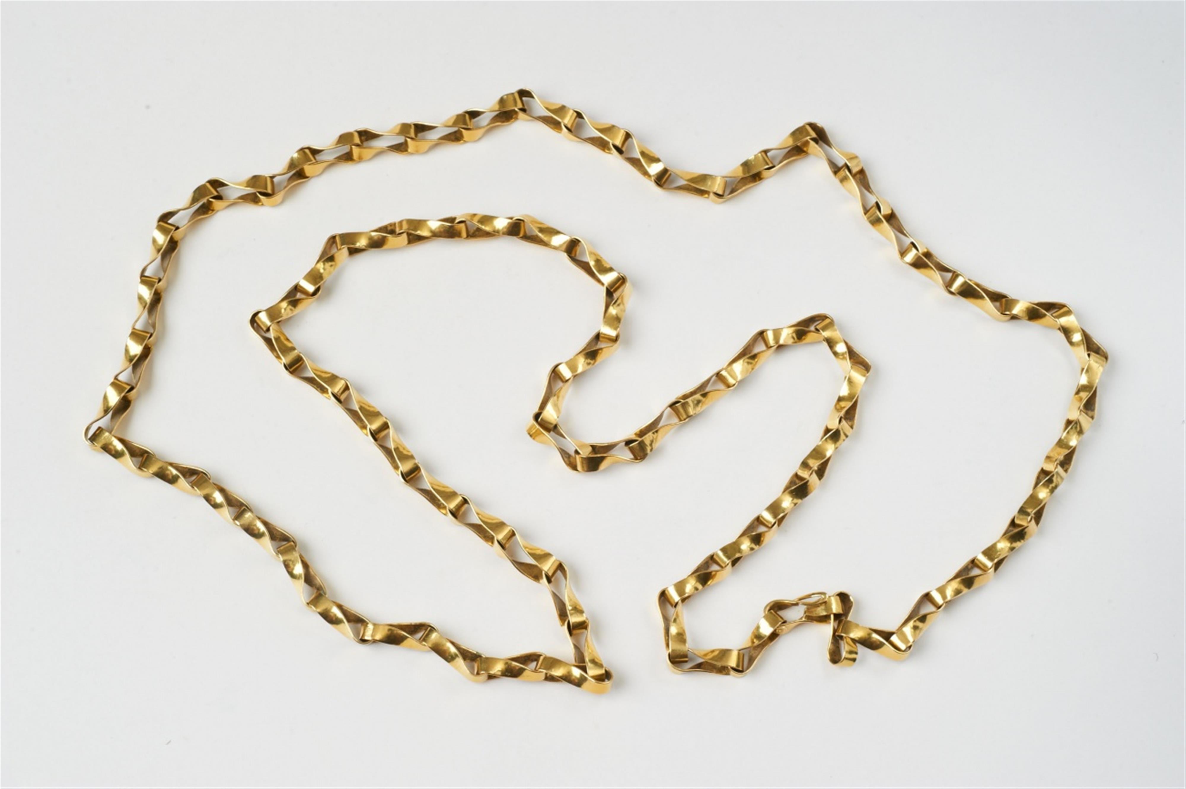A hand-forged 18k gold necklace by Elisabeth Treskow - image-1
