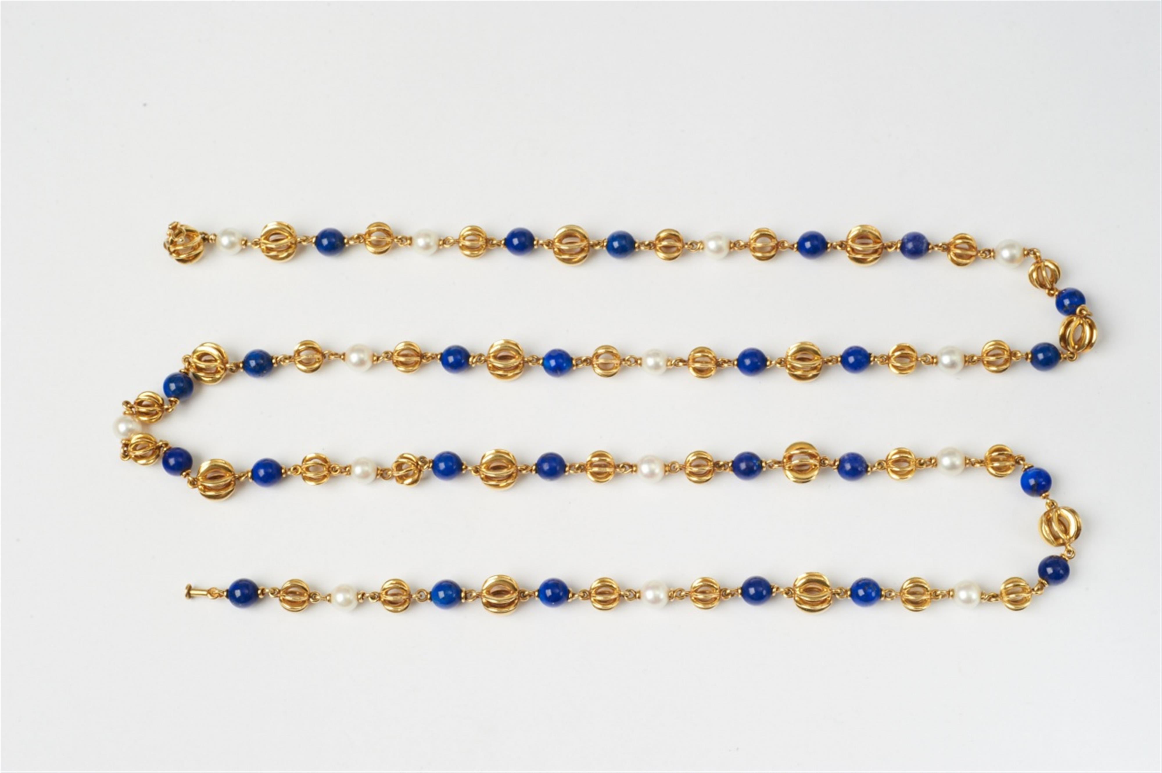 An 18k gold, pearl and lapis lazuli sautoir by Gebhard Duve - image-1