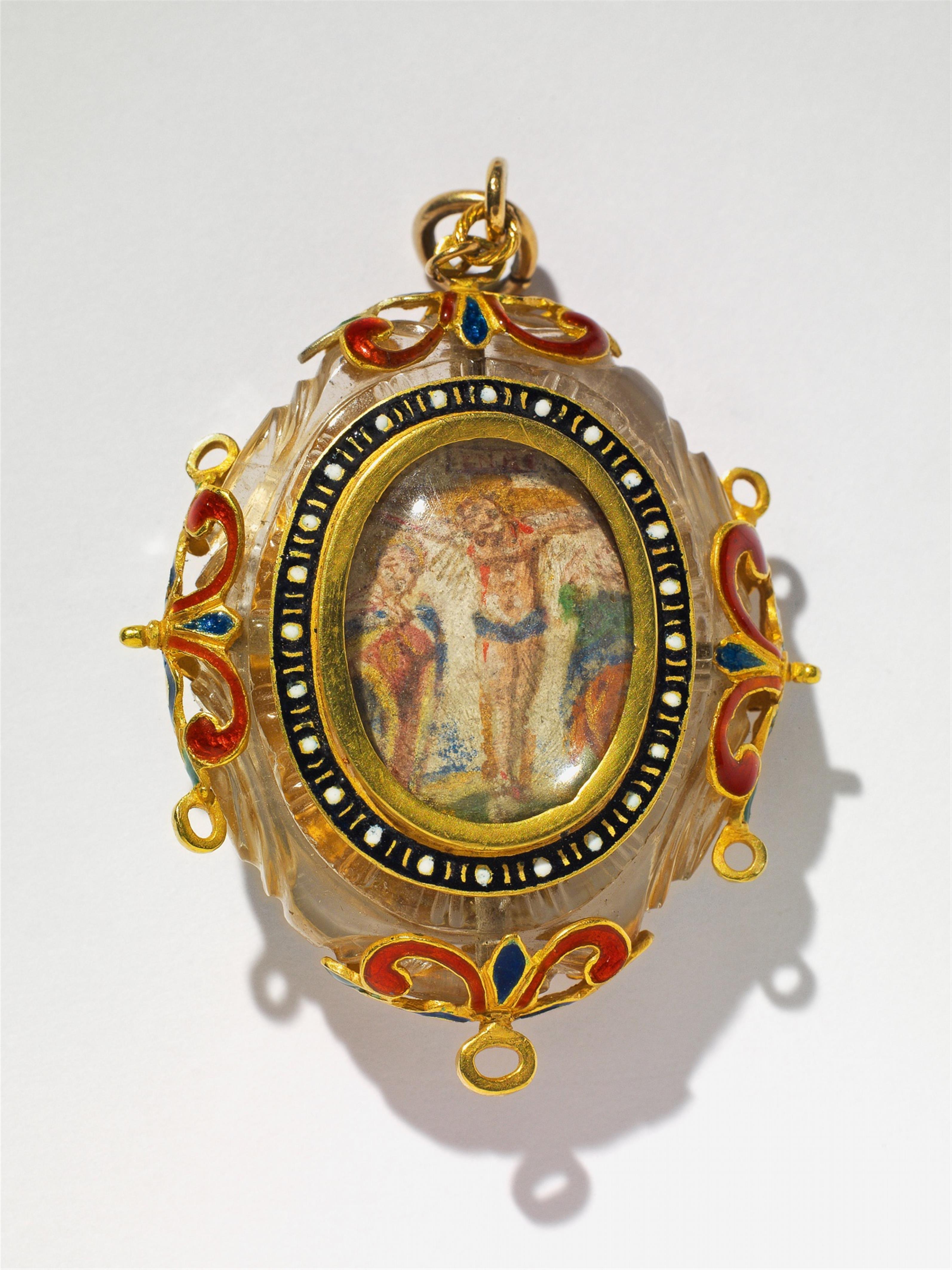 A Renaissance 18k gold, enamel and rock crystal pendant - image-2