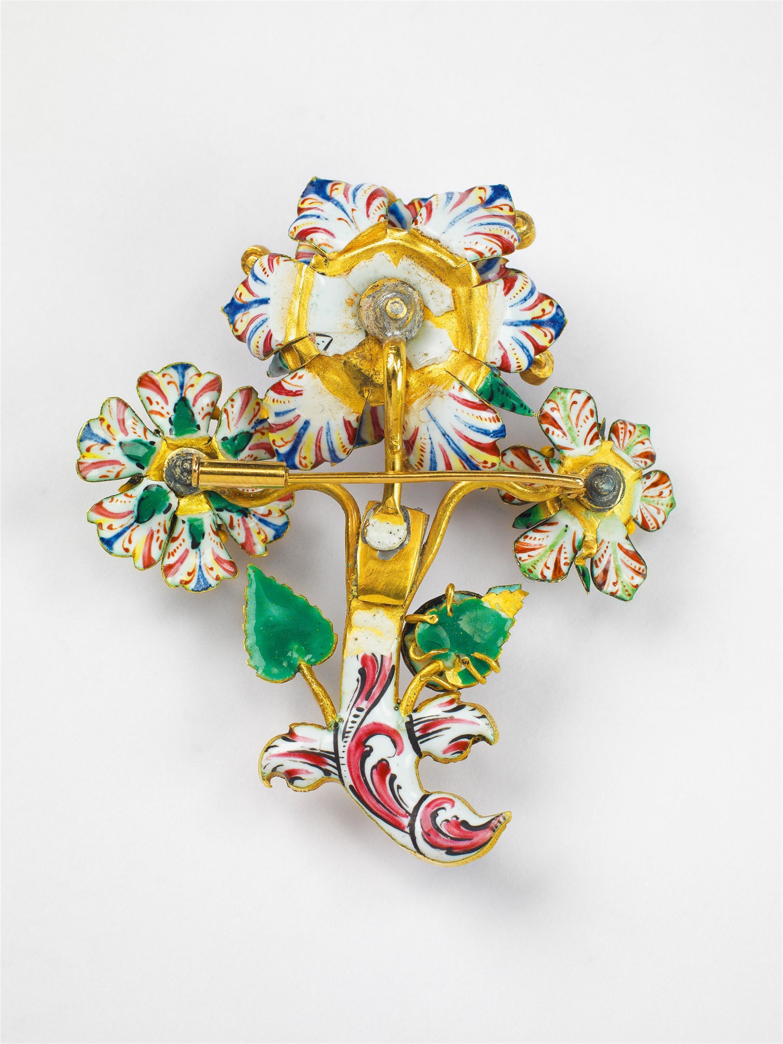 A Baroque gold, enamel and gem-set floral brooch - image-2