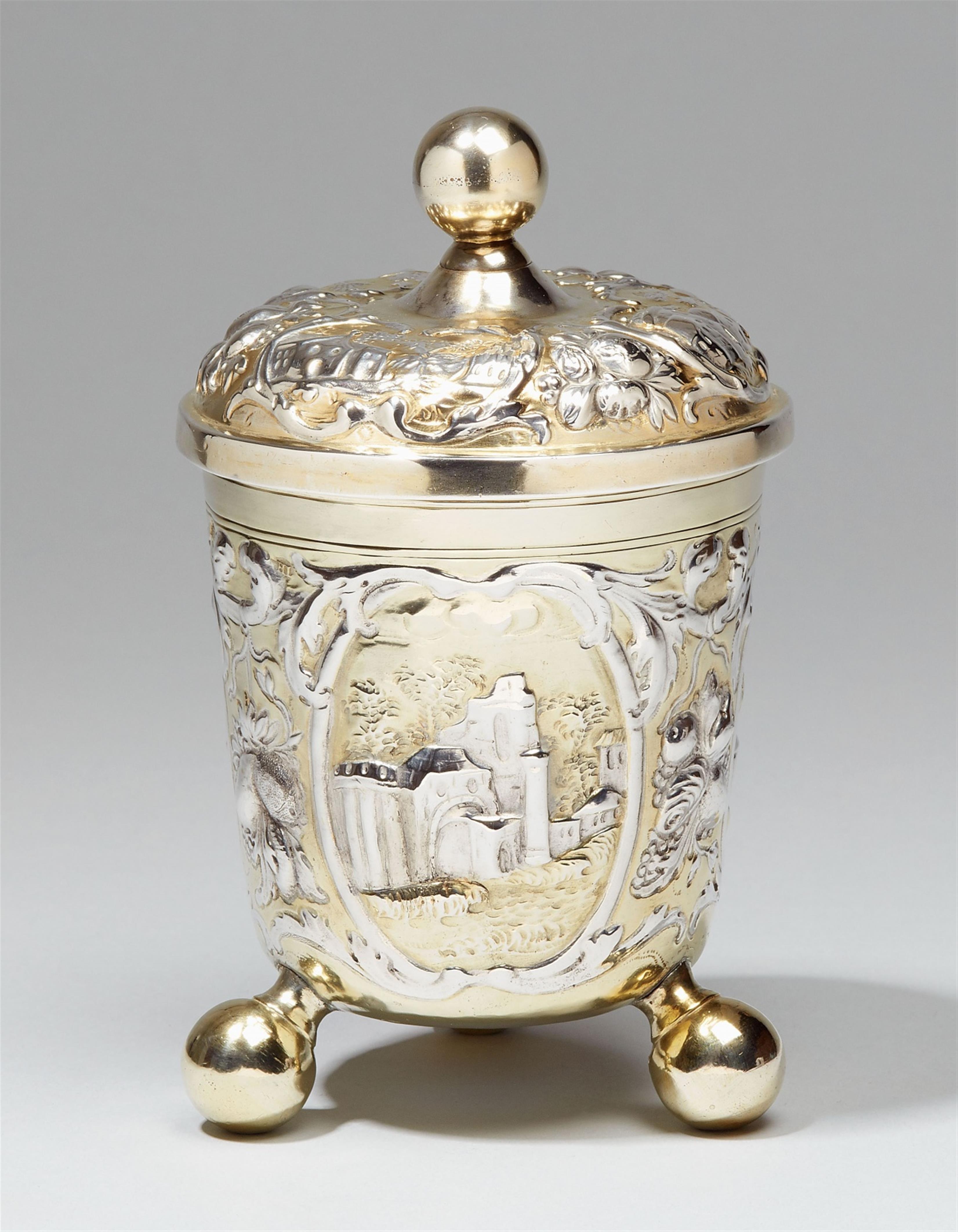 A Hamburg partially gilt silver beaker. Marks of Hinrich Lütkens, ca. 1700. - image-1