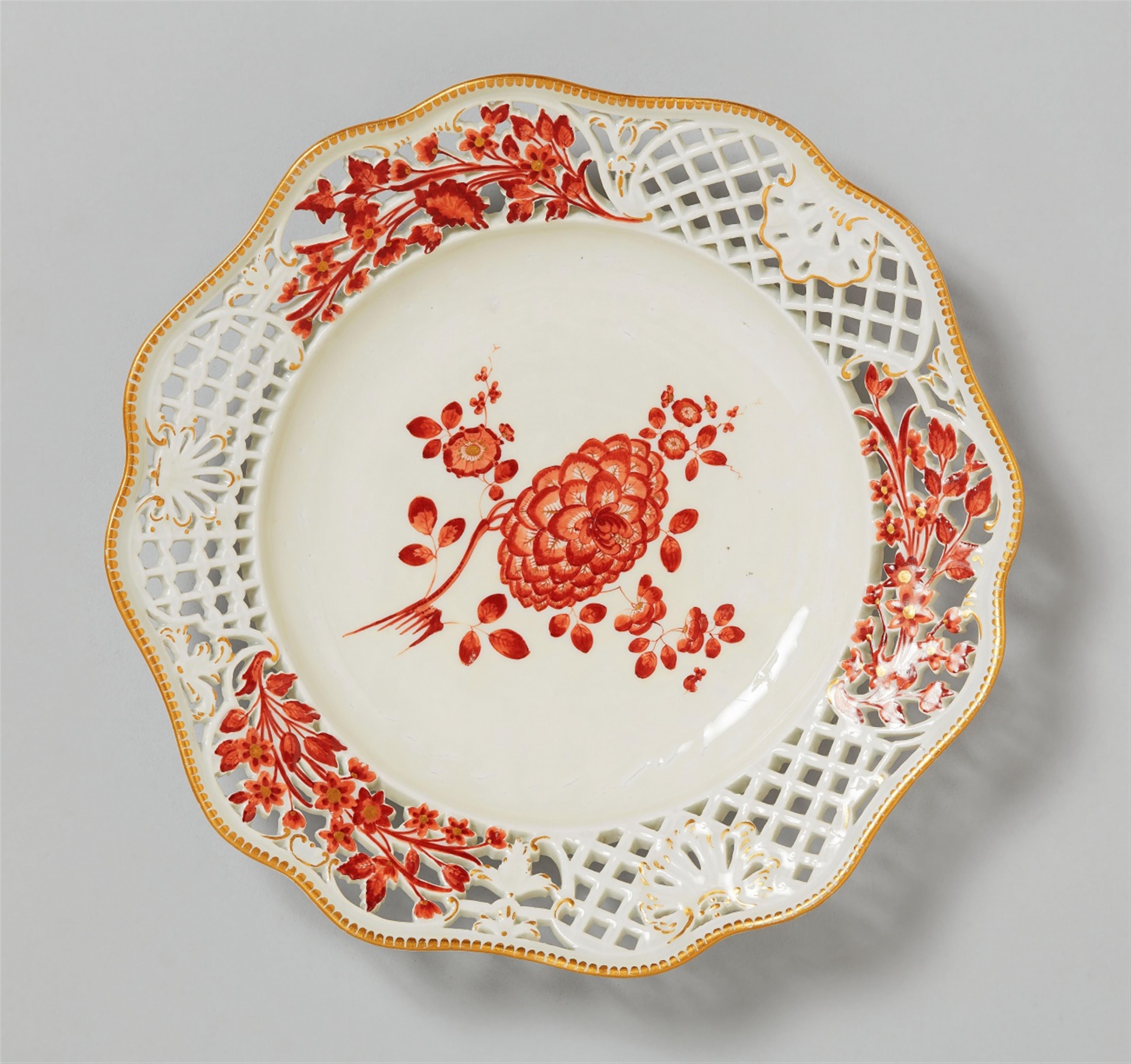 A Meissen porcelain dessert plate from the Möllendorf service - image-1