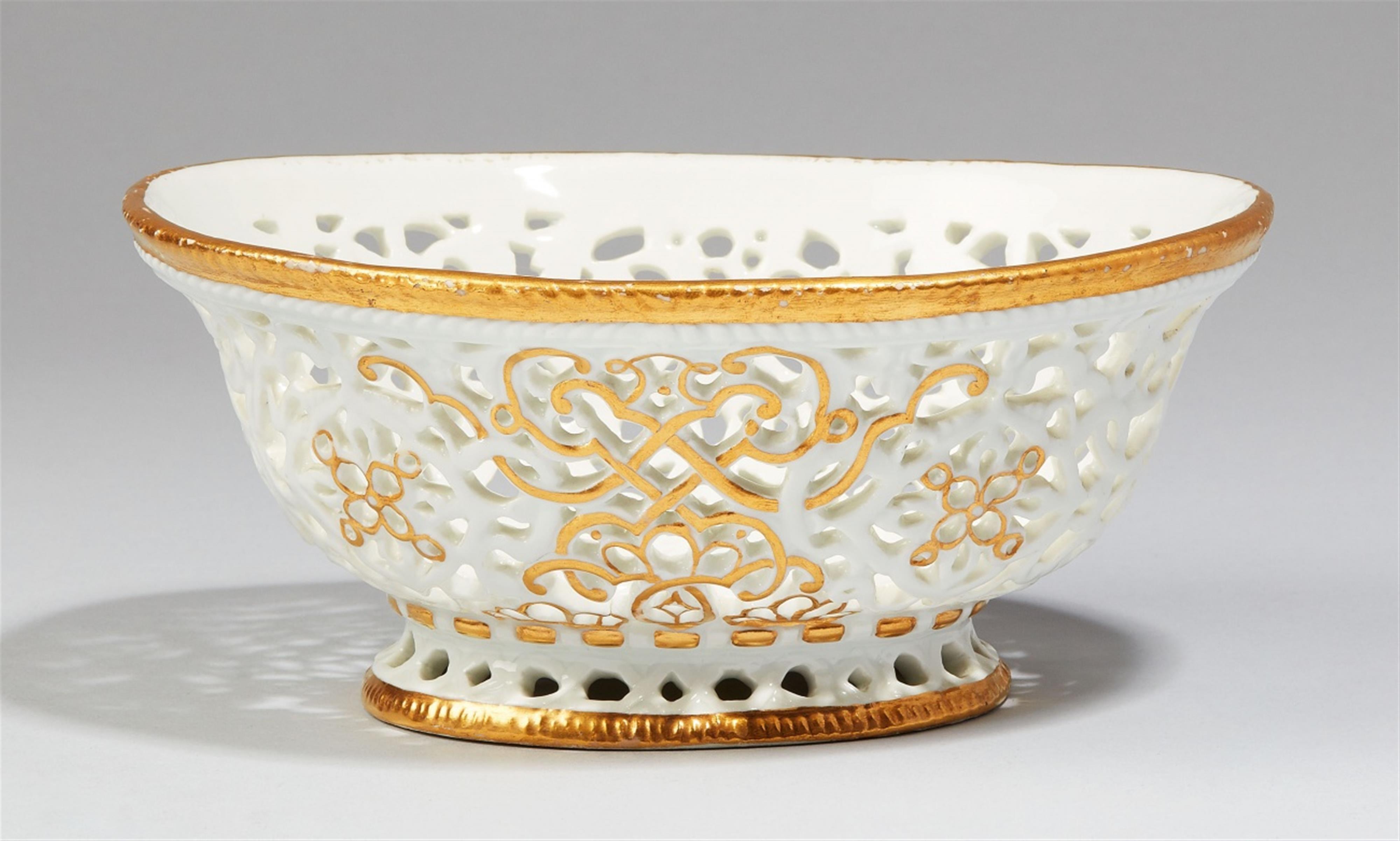 A Meissen porcelain openwork basket - image-1