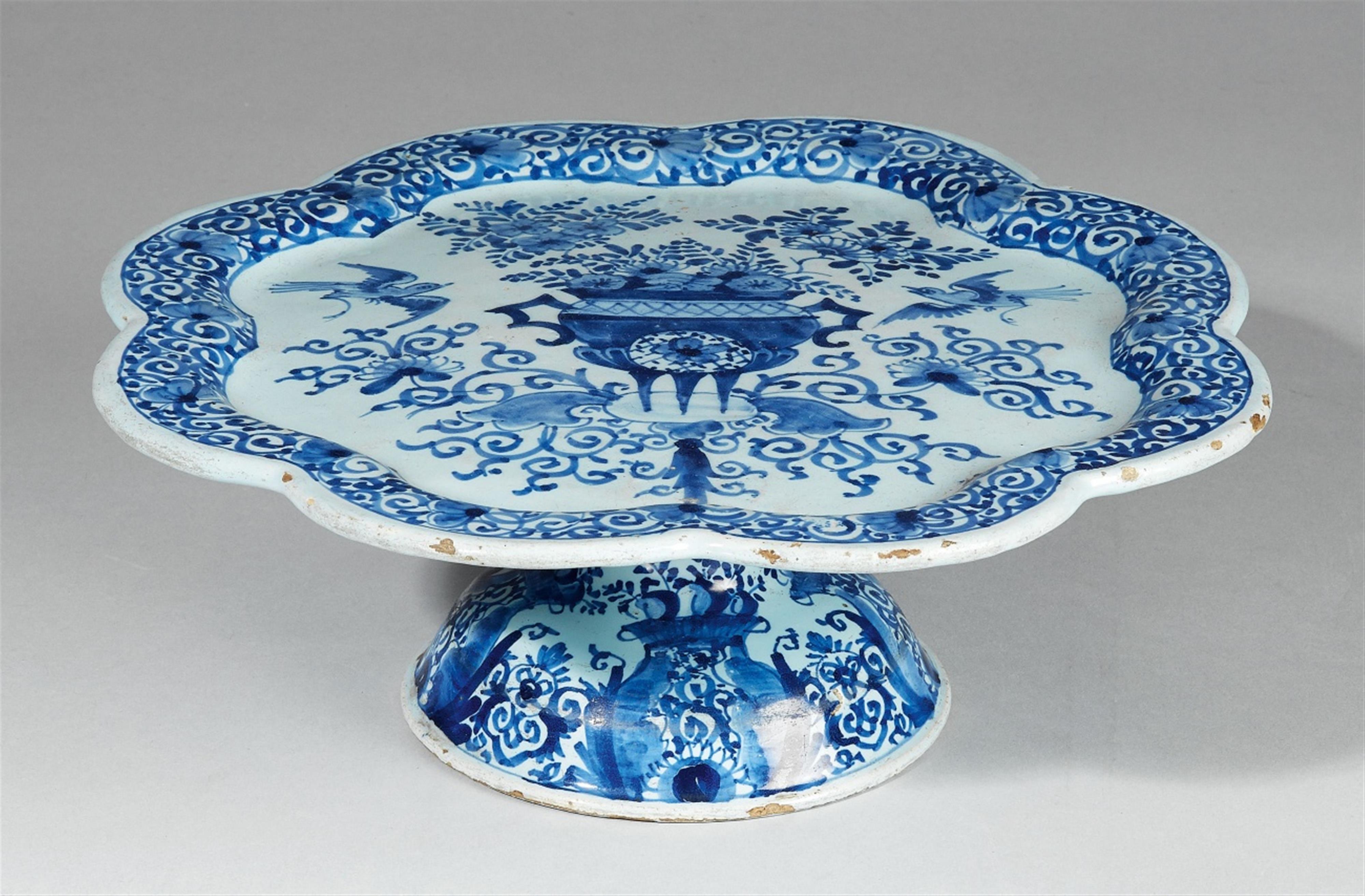 A faience footed bowl - image-1