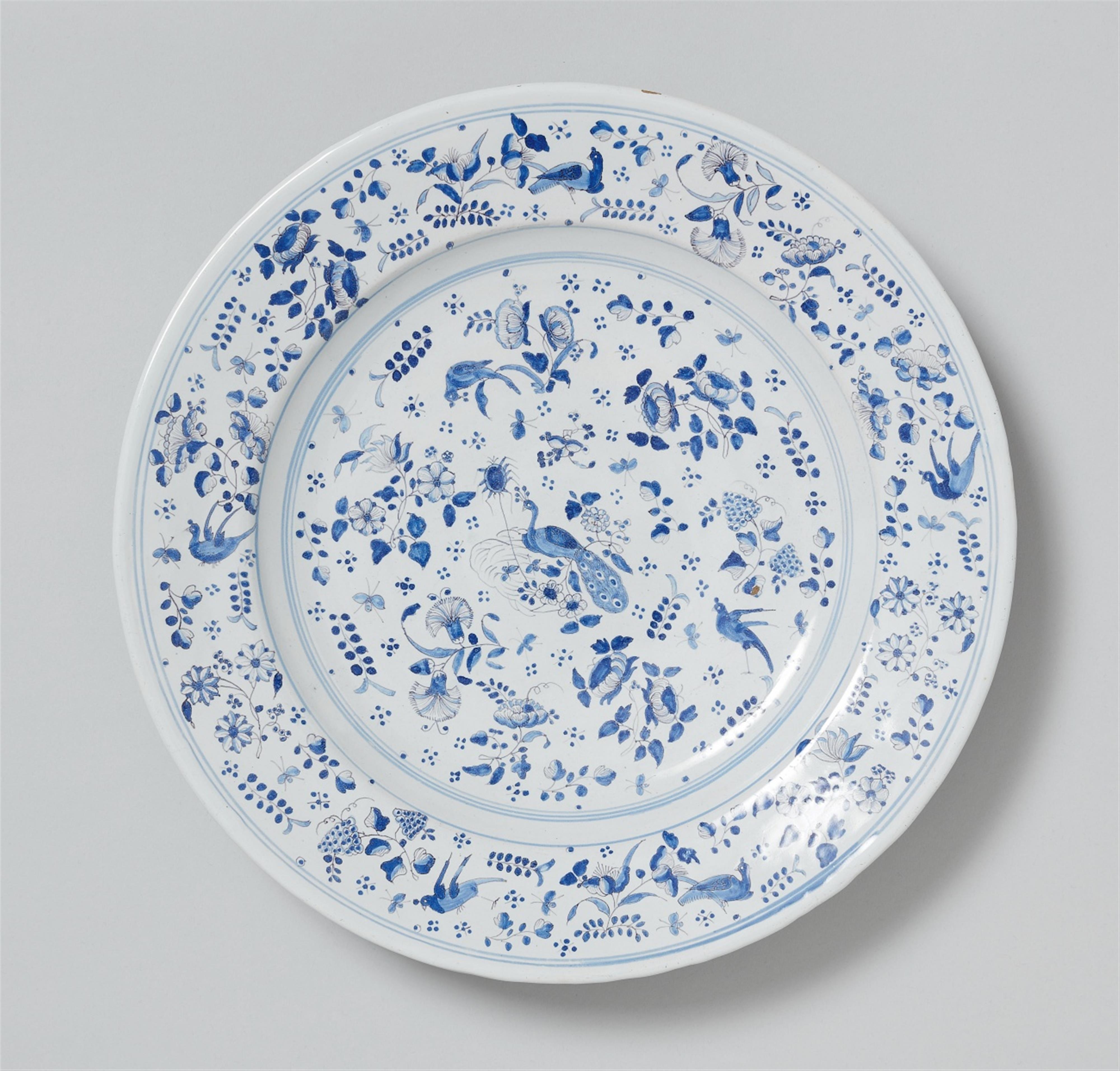 A blue and white Hanau faience platter with "vögeles" decor - image-1