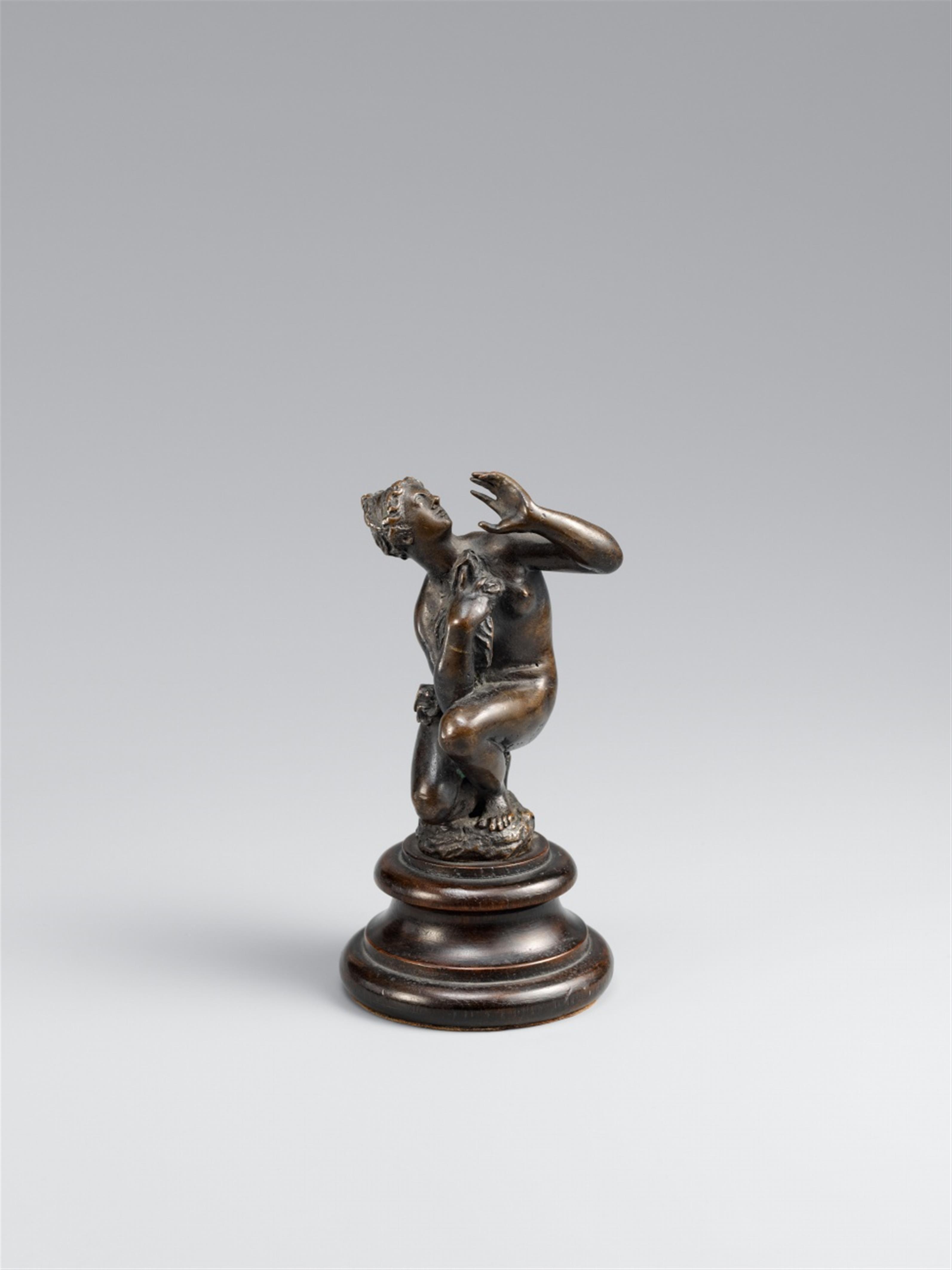 Antonio Susini, studio of - A cast bronze figure of a crouching nymph, studio of Antonio Susini - image-1