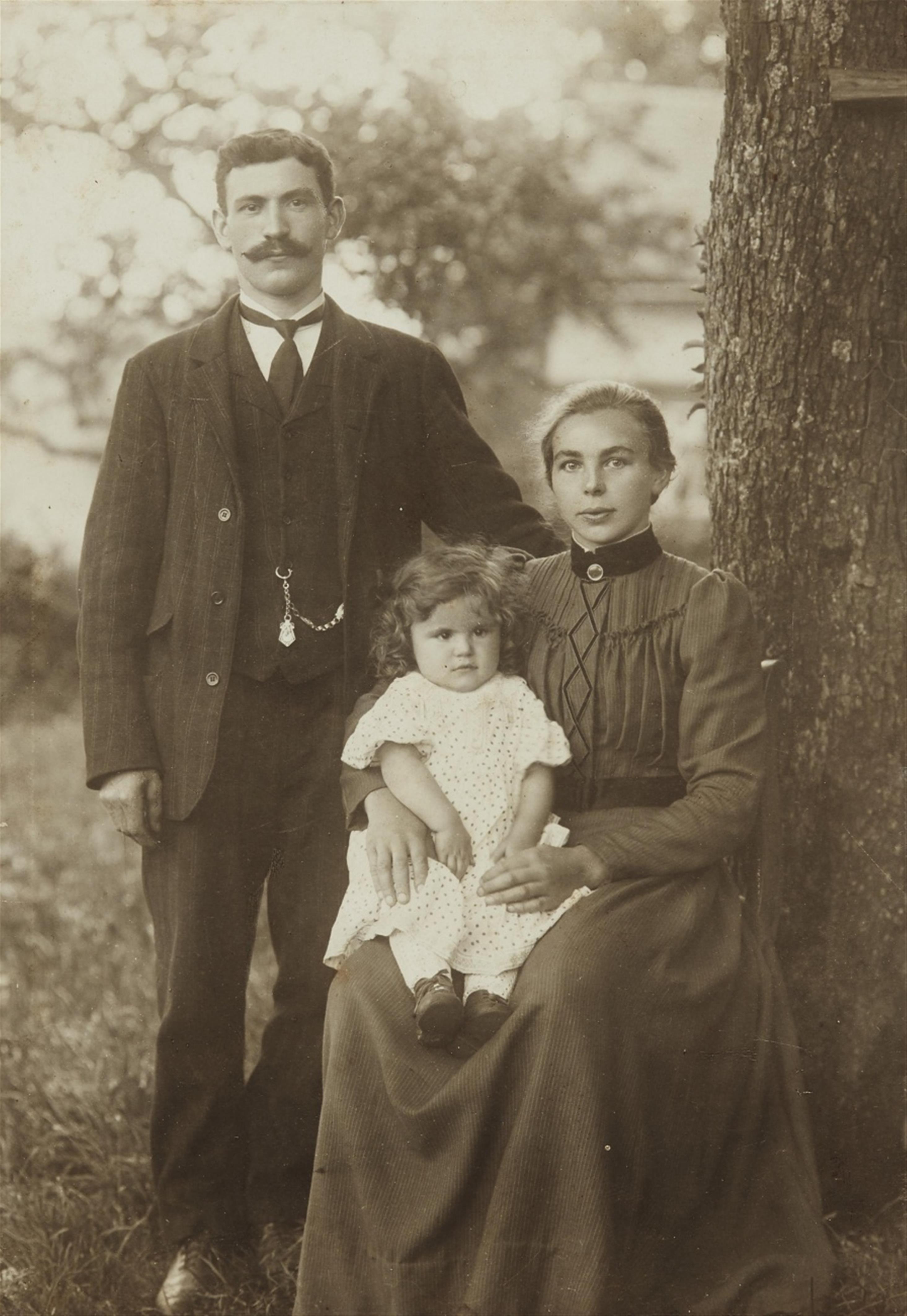 August Sander - Untitled (Portrait of a Family) - image-1