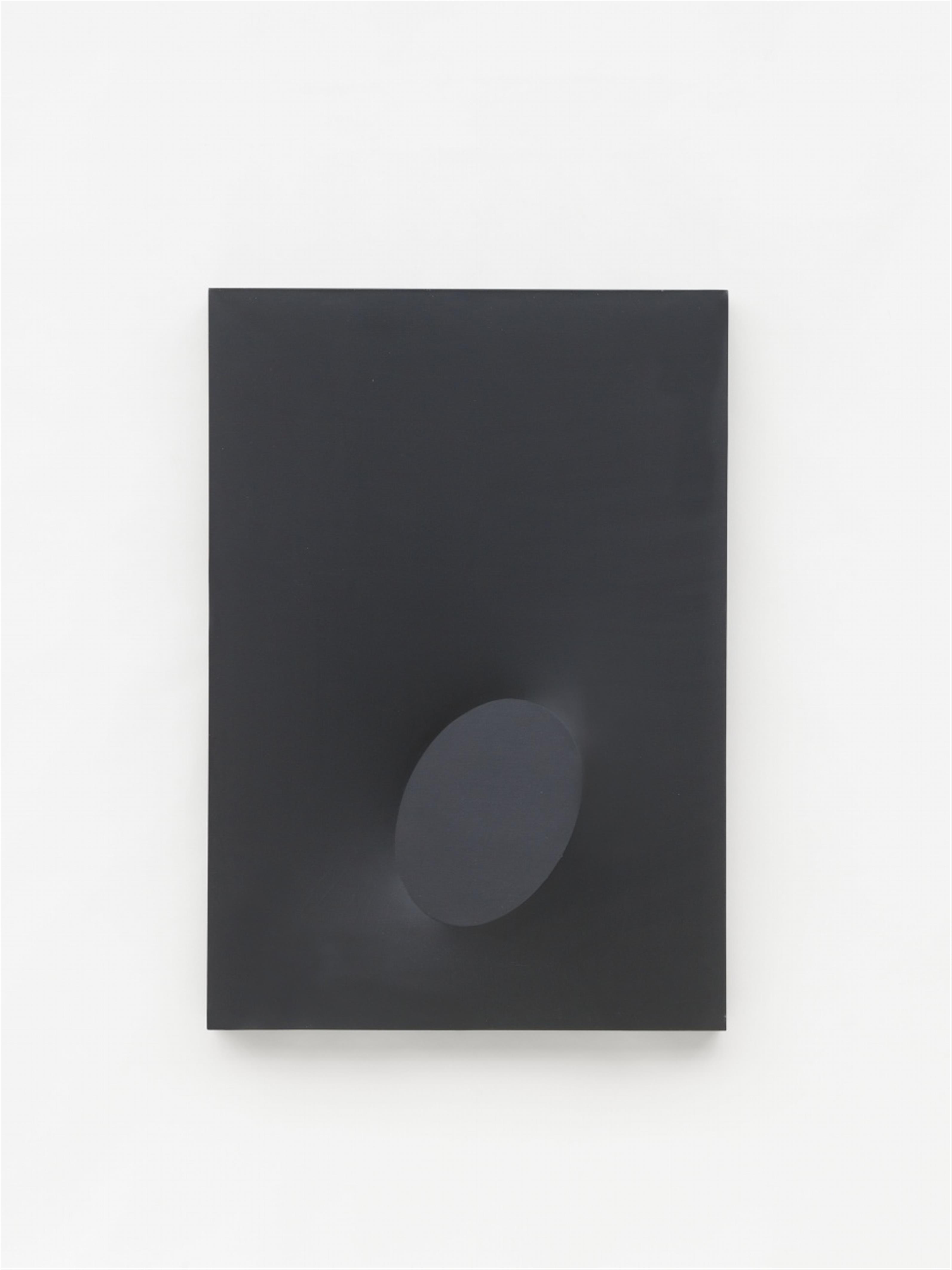 Turi Simeti - Untitled (Un ovale nero) - image-1