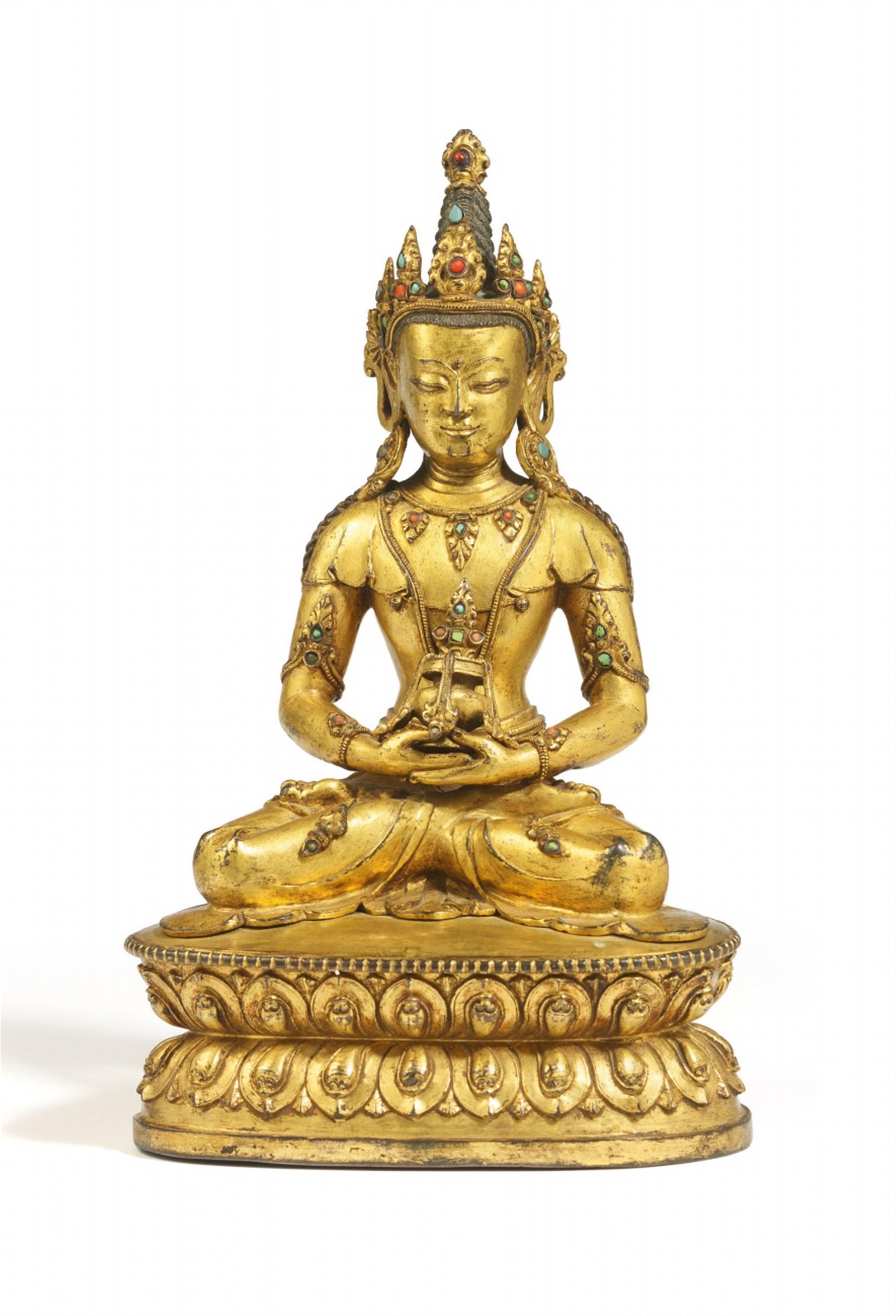 A Tibetan gilt bronze figure of Buddha Amitayus. 18th century - image-1