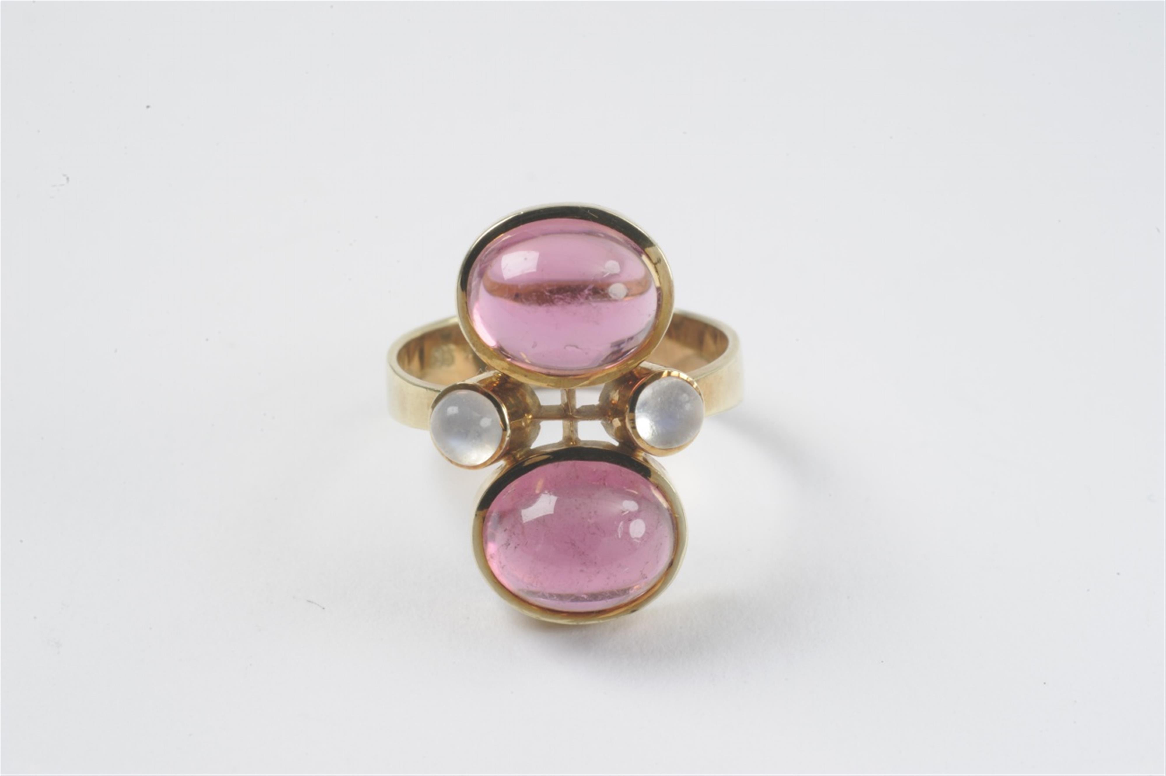 A 14k gold and pink tourmaline ring - image-1