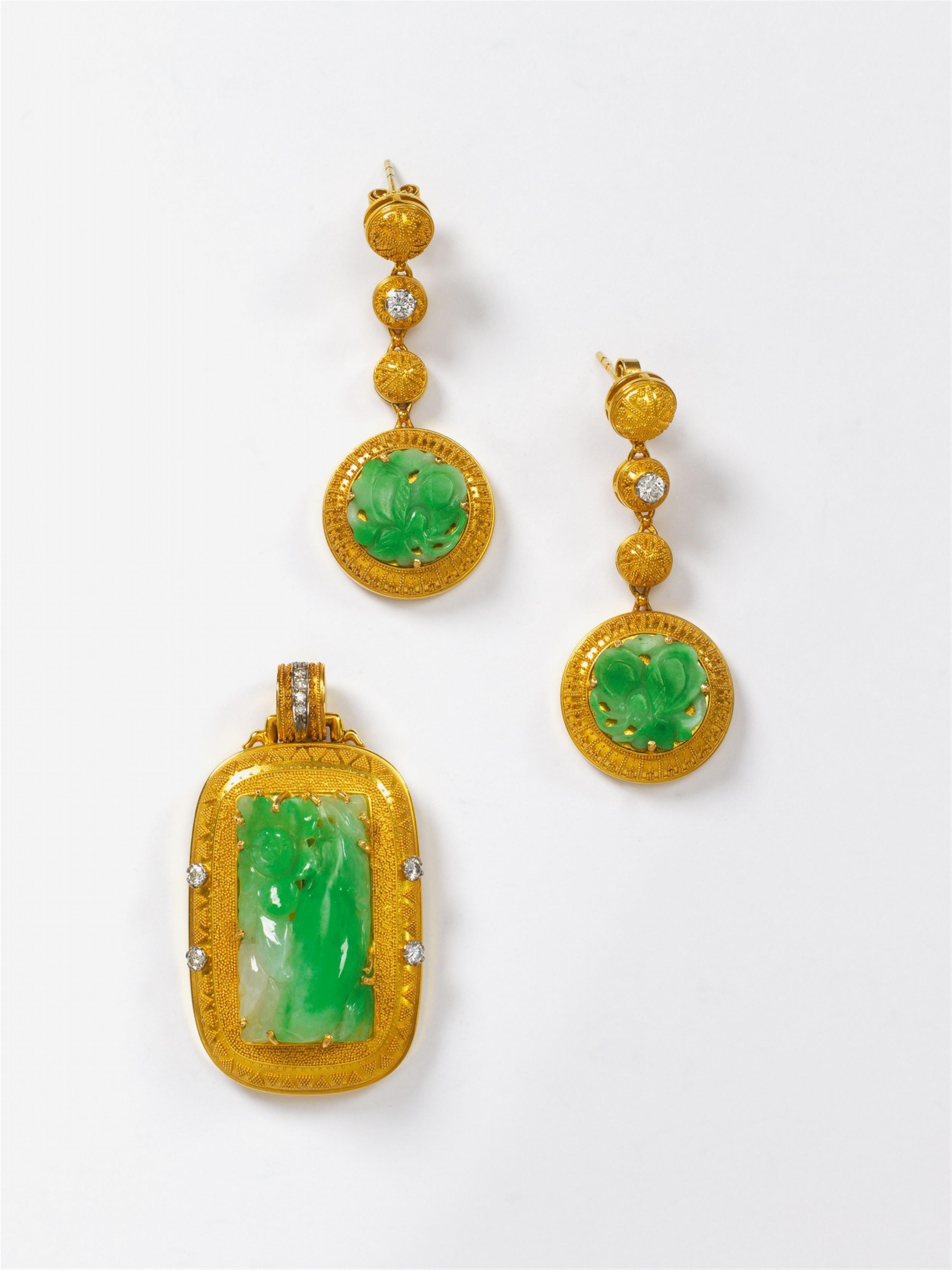 An 18k gold and jadeite demi parure. - image-1