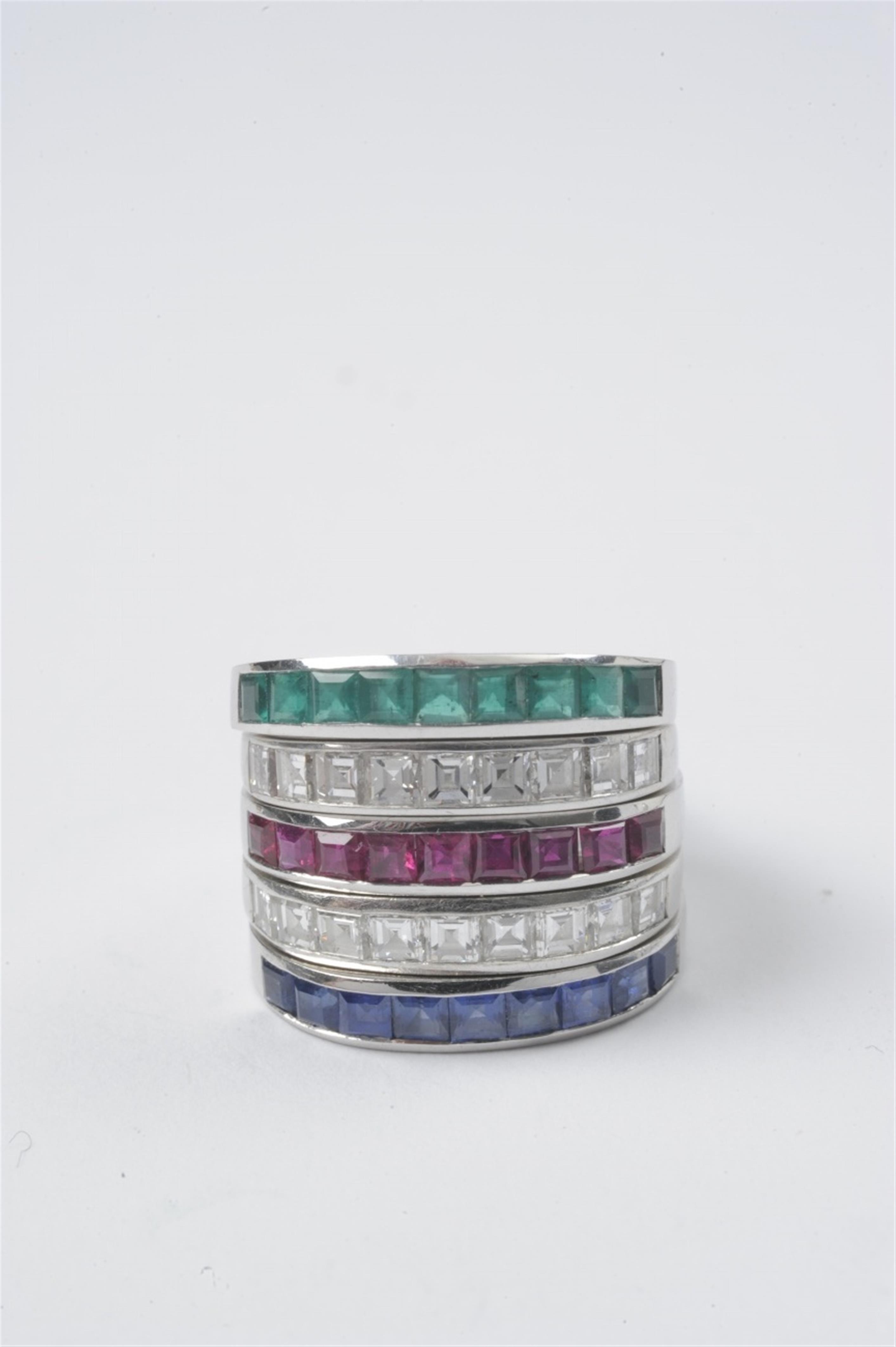 Five 18k gold and coloured stone band rings - image-1