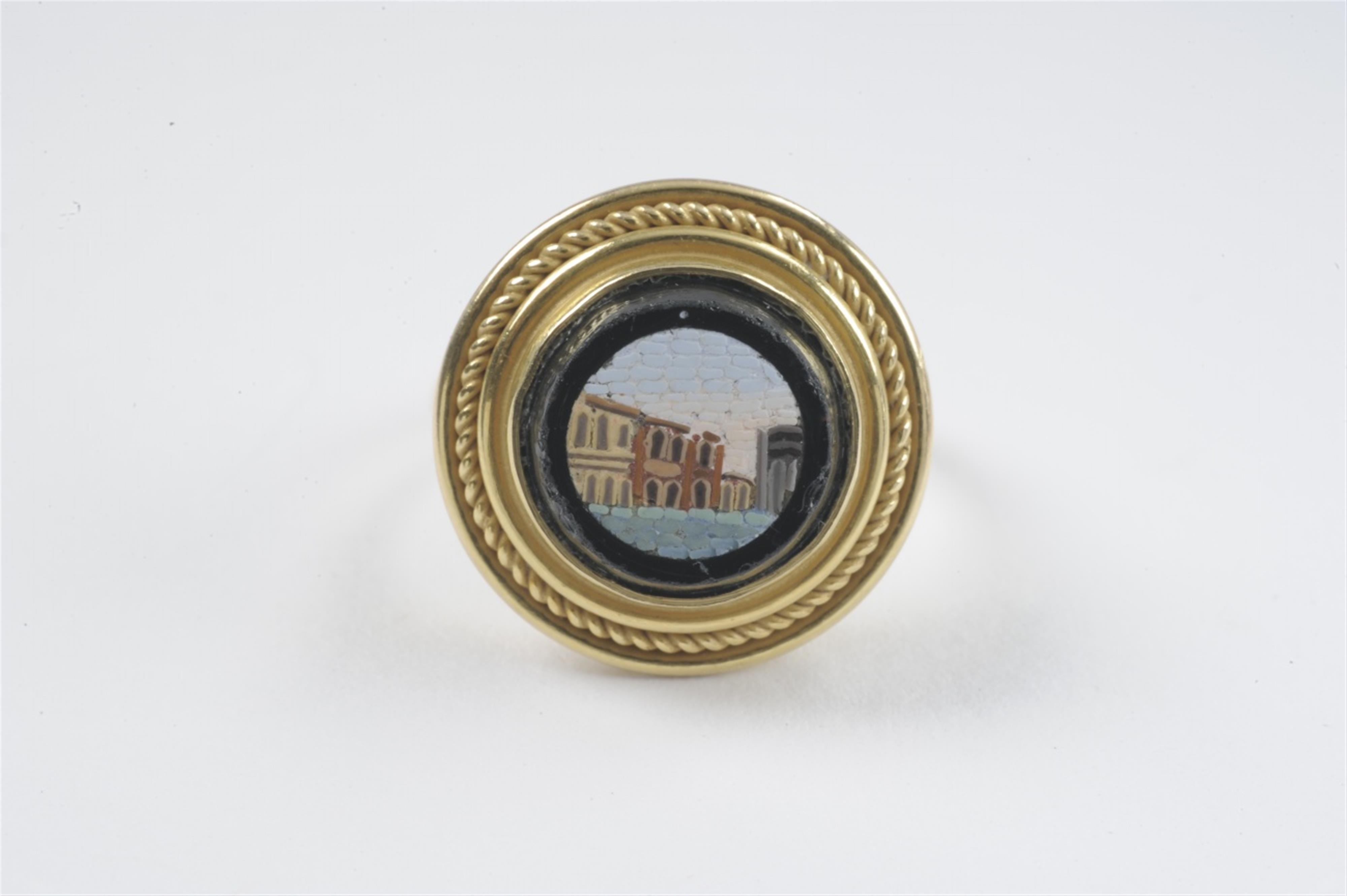 An 18k gold micro mosaic ring - image-1