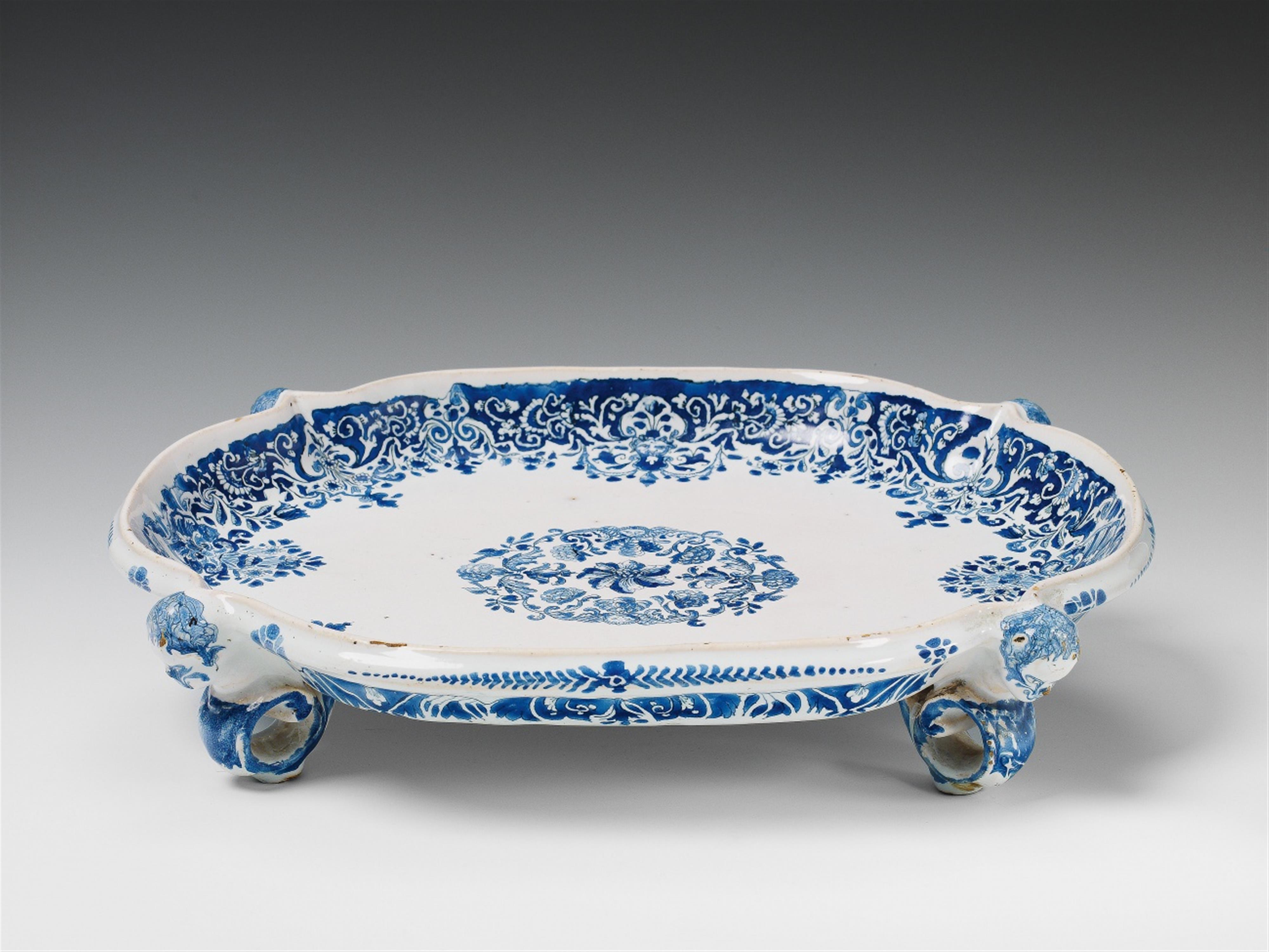 A Strasbourg faience table centrepiece with "grand feu" lambrequin decor - image-1