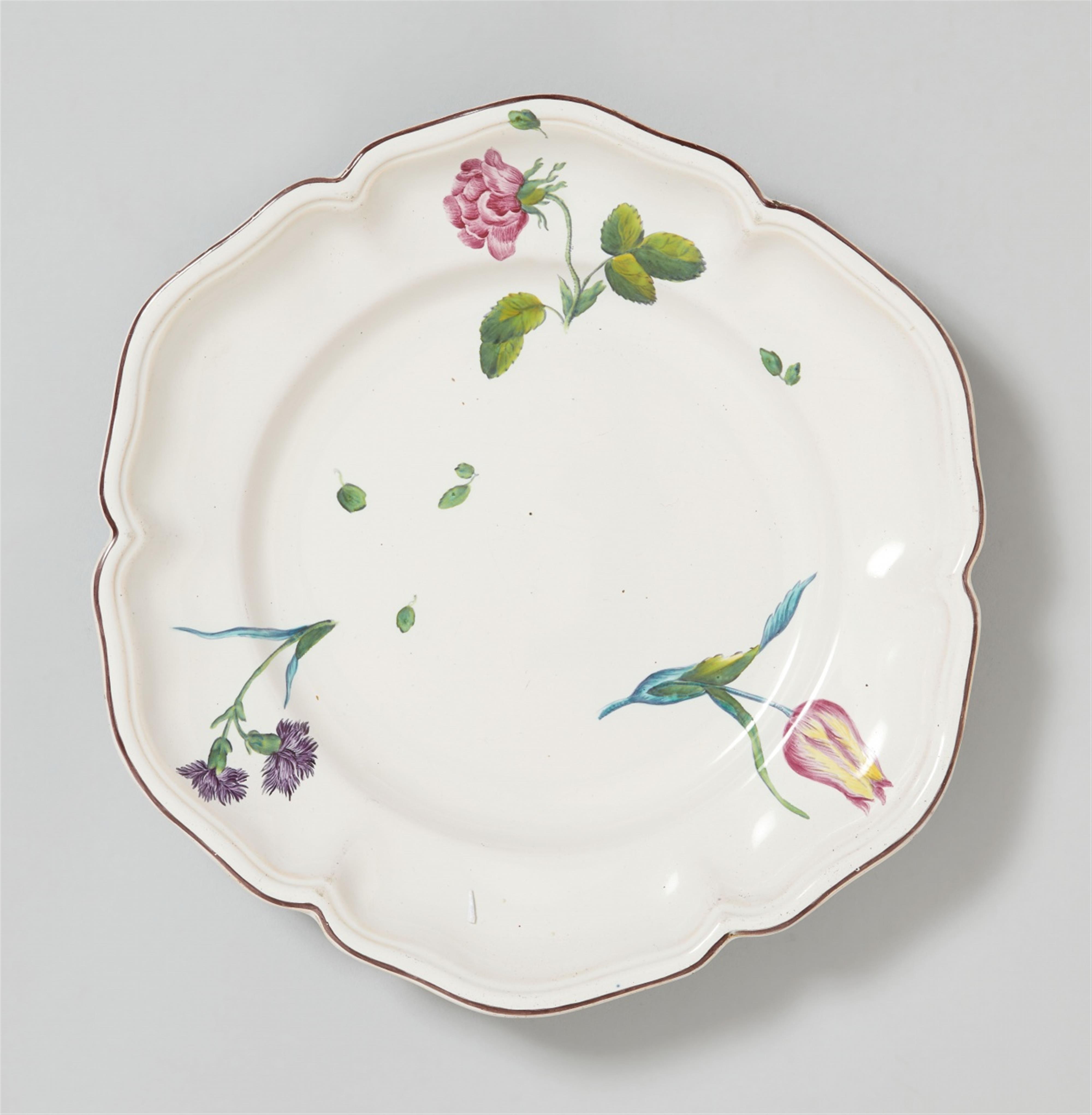 A Strasbourg faience platter with "fleurs fines" decor - image-1