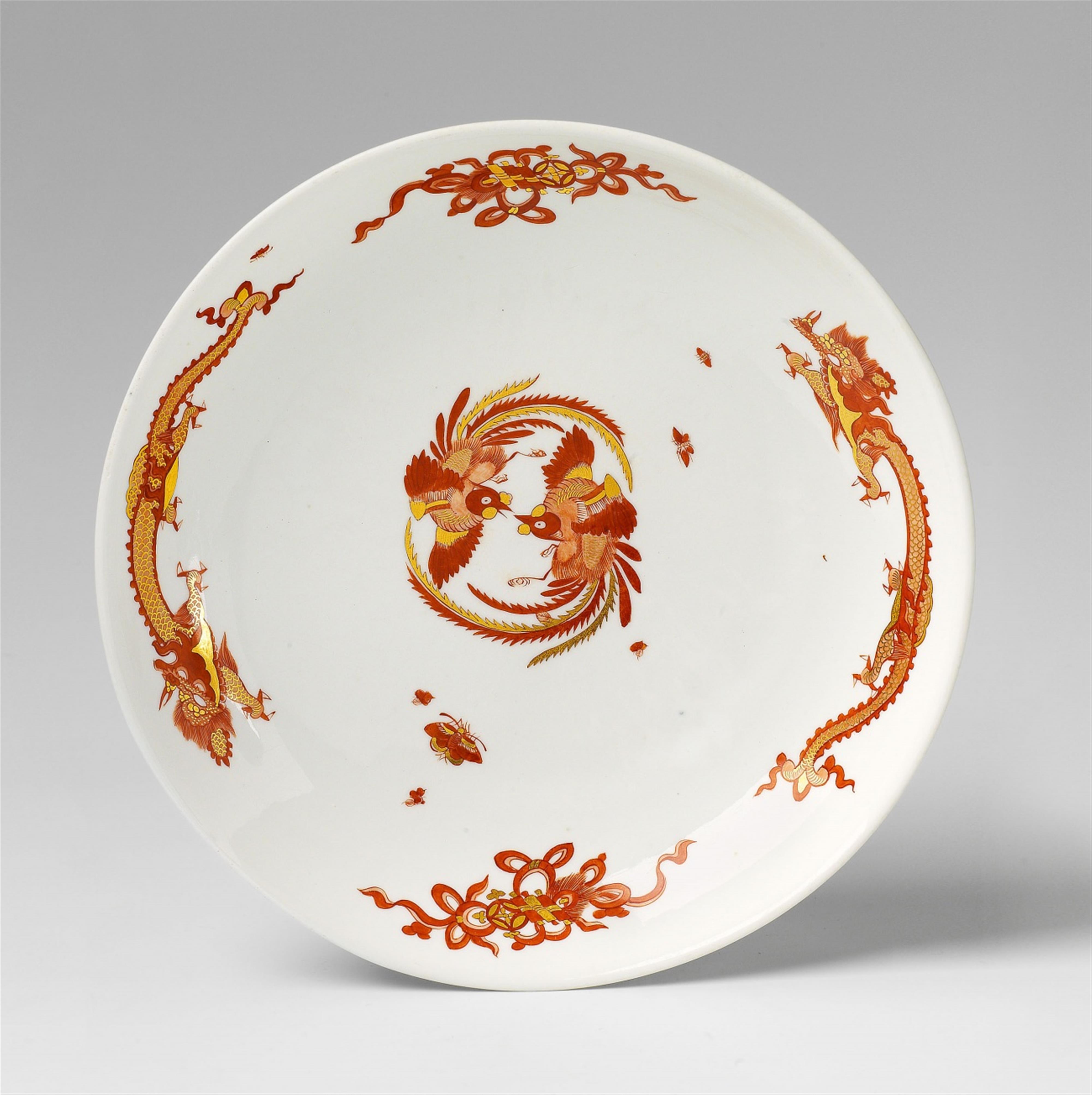 A Meissen porcelain platter made for the royal court patisserie - image-1
