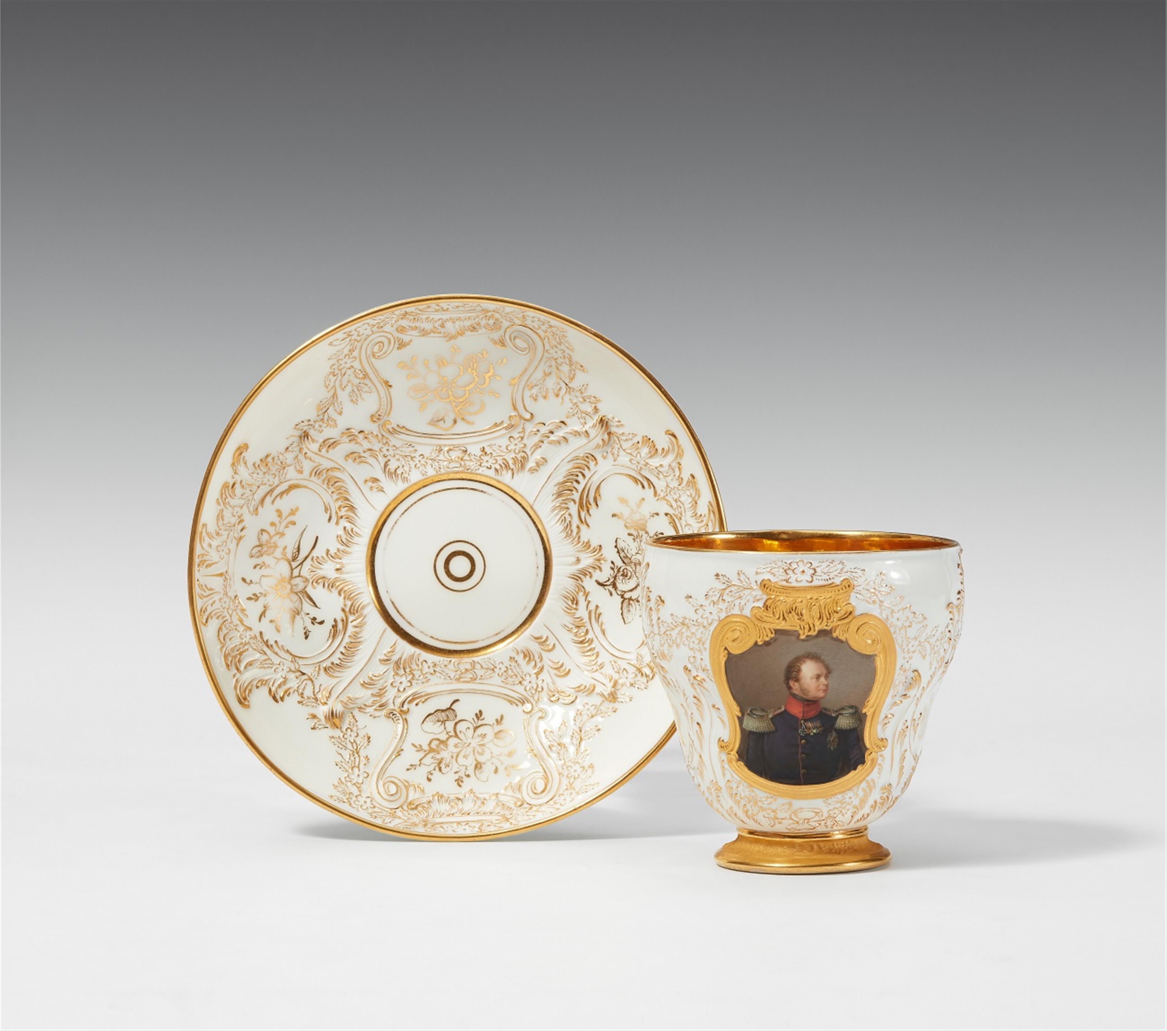 A Berlin KPM porcelain cup with a portrait of Frederick William IV - image-2