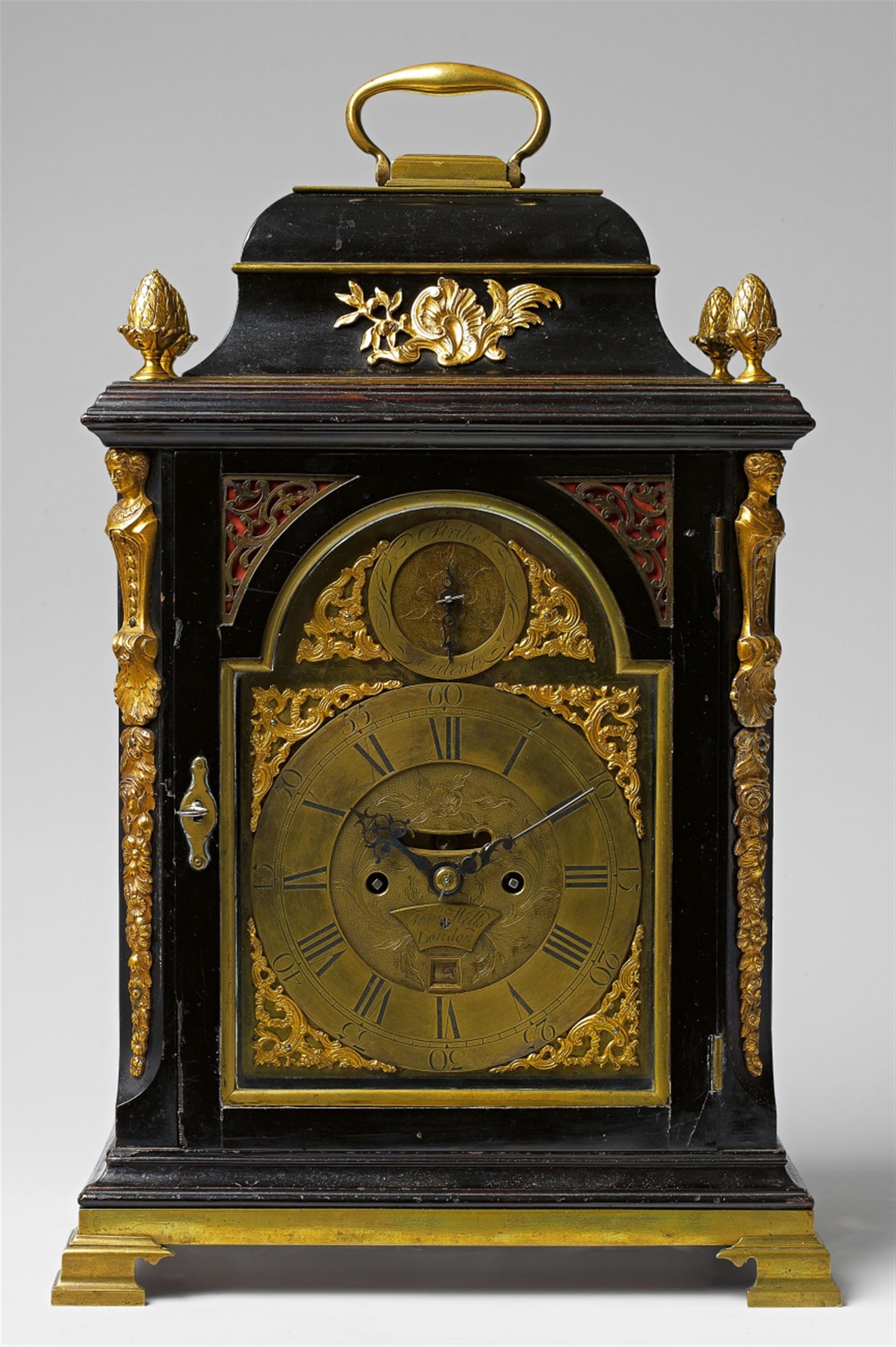 A London Bracket clock - image-1