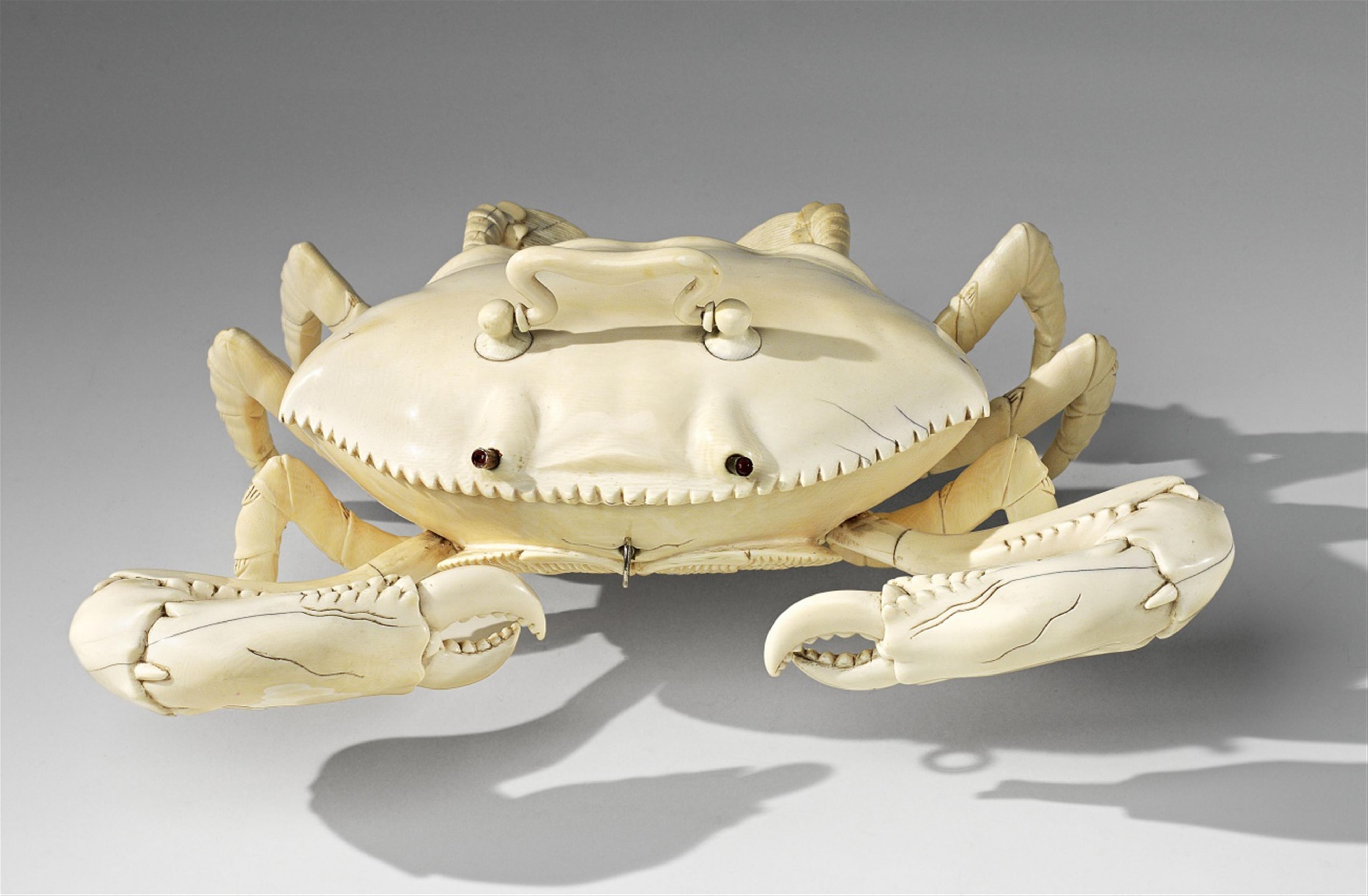 A large ivory box naturalistically formed as a crab - image-1