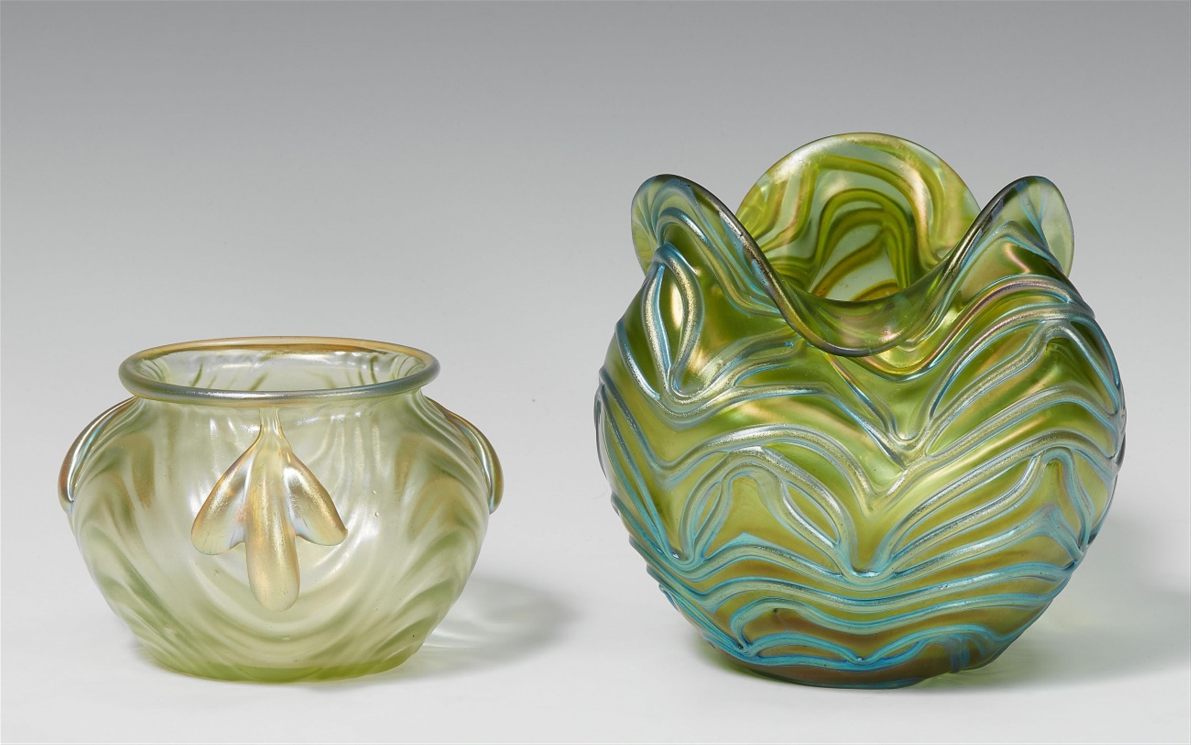 Two small Loetz Witwe glass vases - image-1