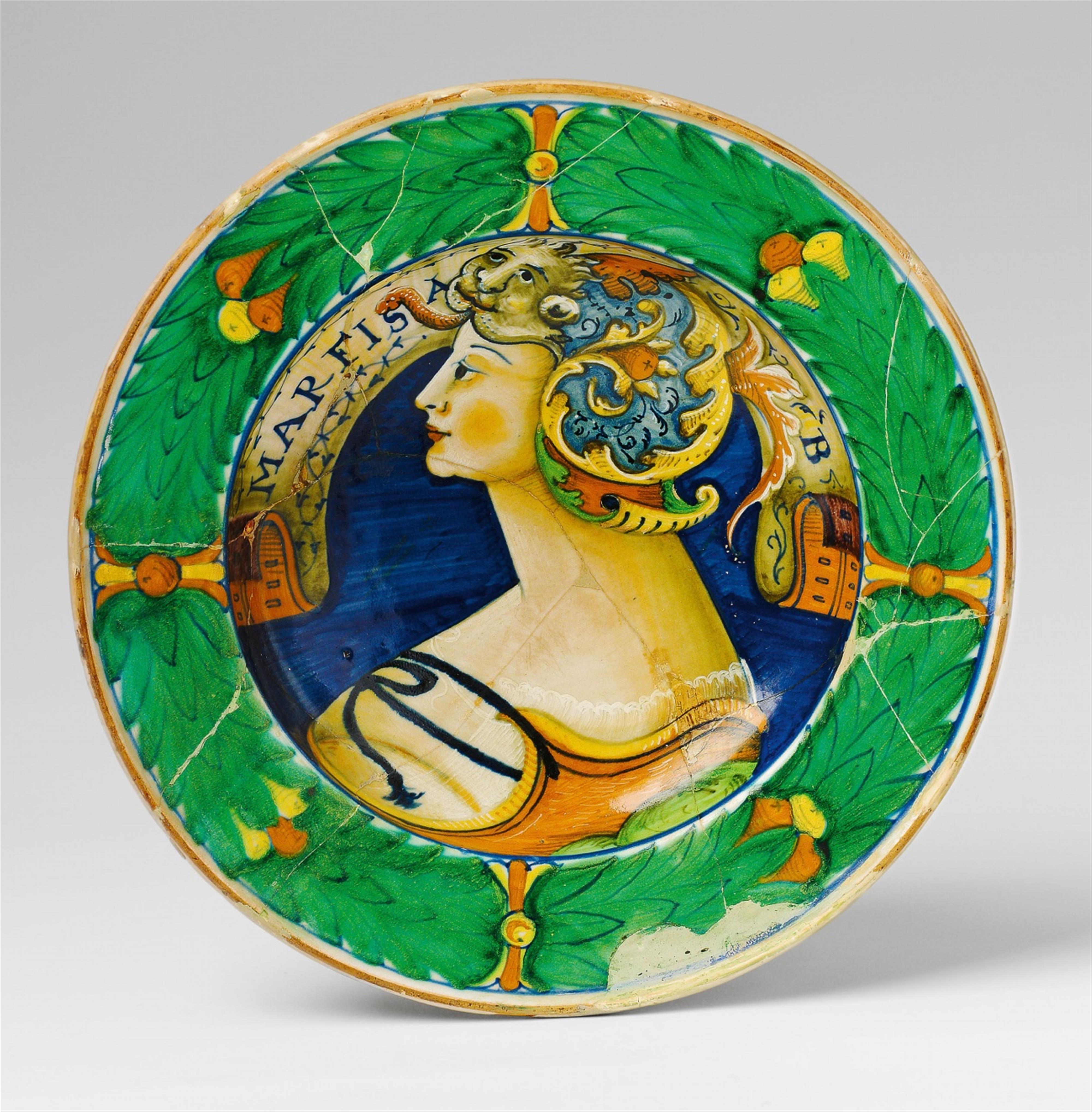 An important Renaissance maiolica platter - image-1