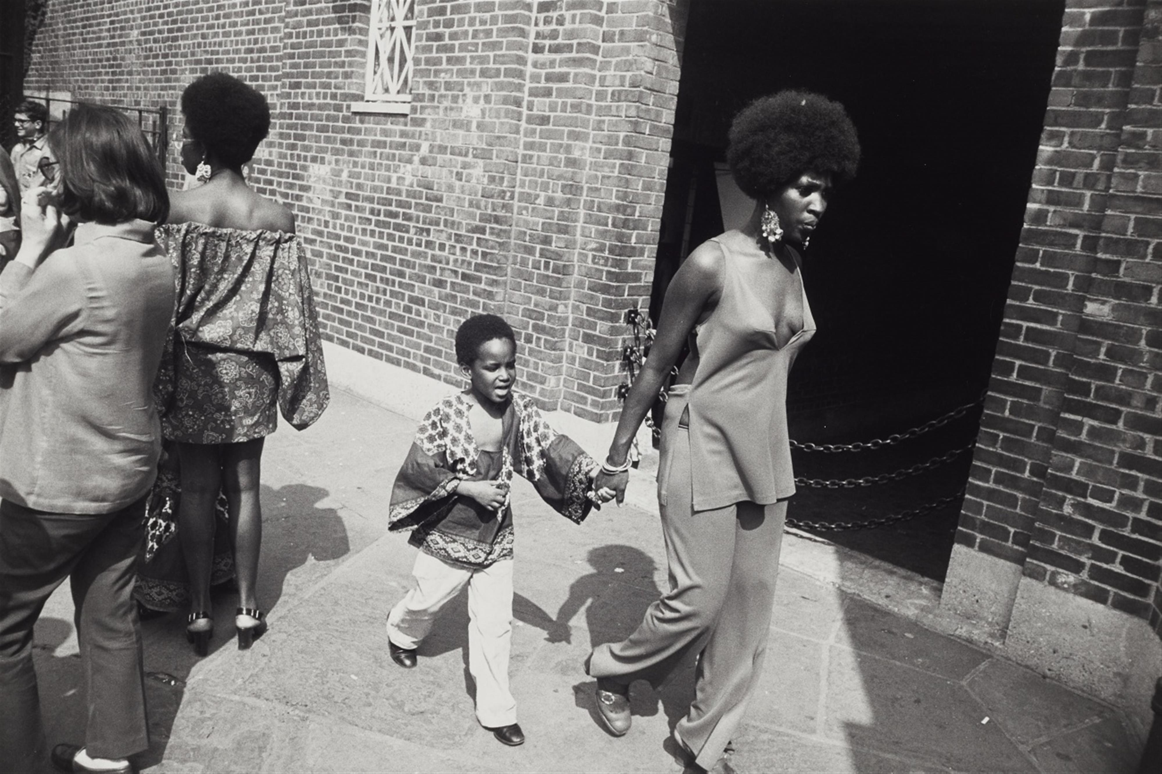 Garry Winogrand - Untitled (from the series: Women are beautiful) - image-1