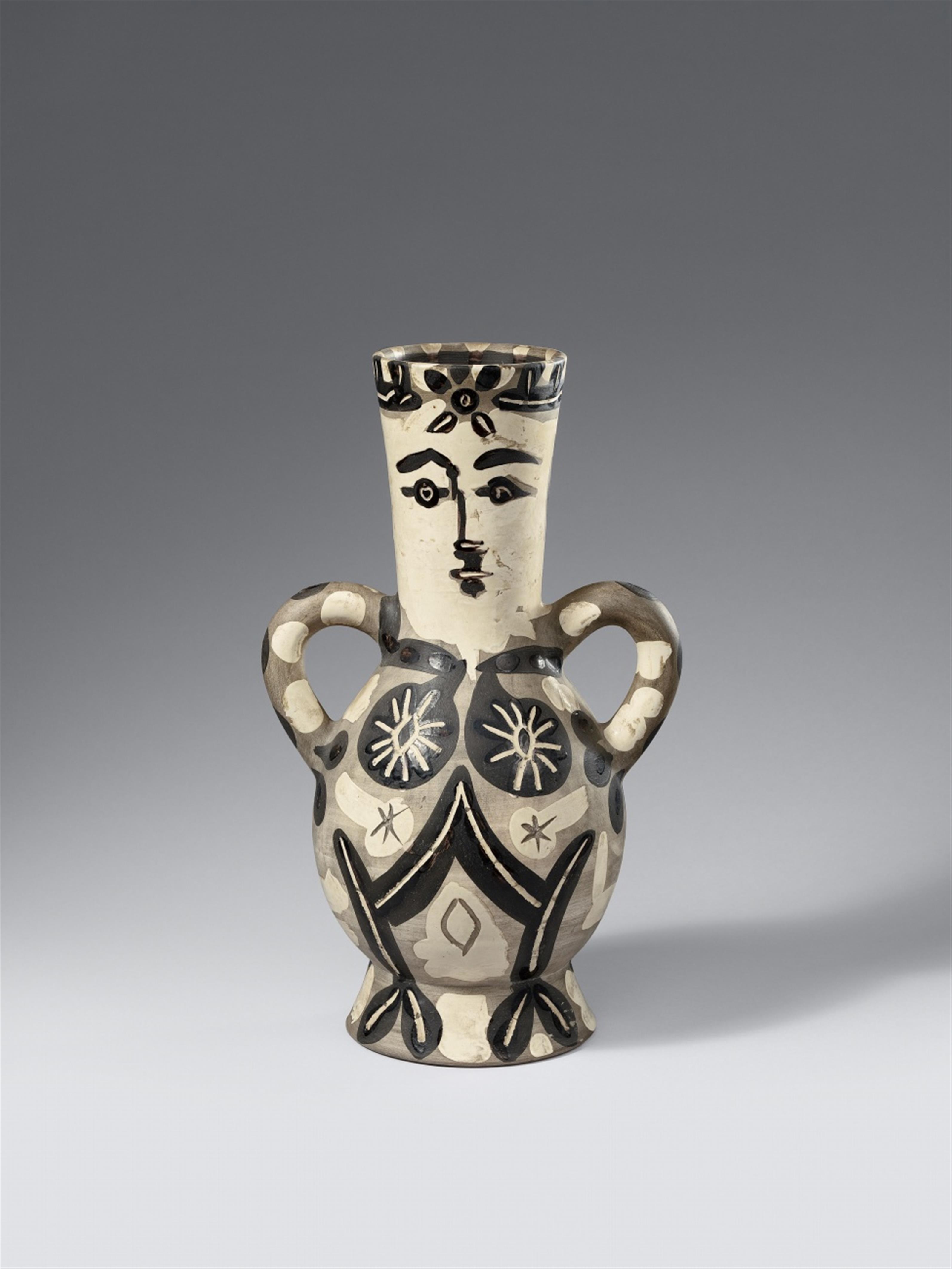 Pablo Picasso - Vase deux anses hautes - image-1