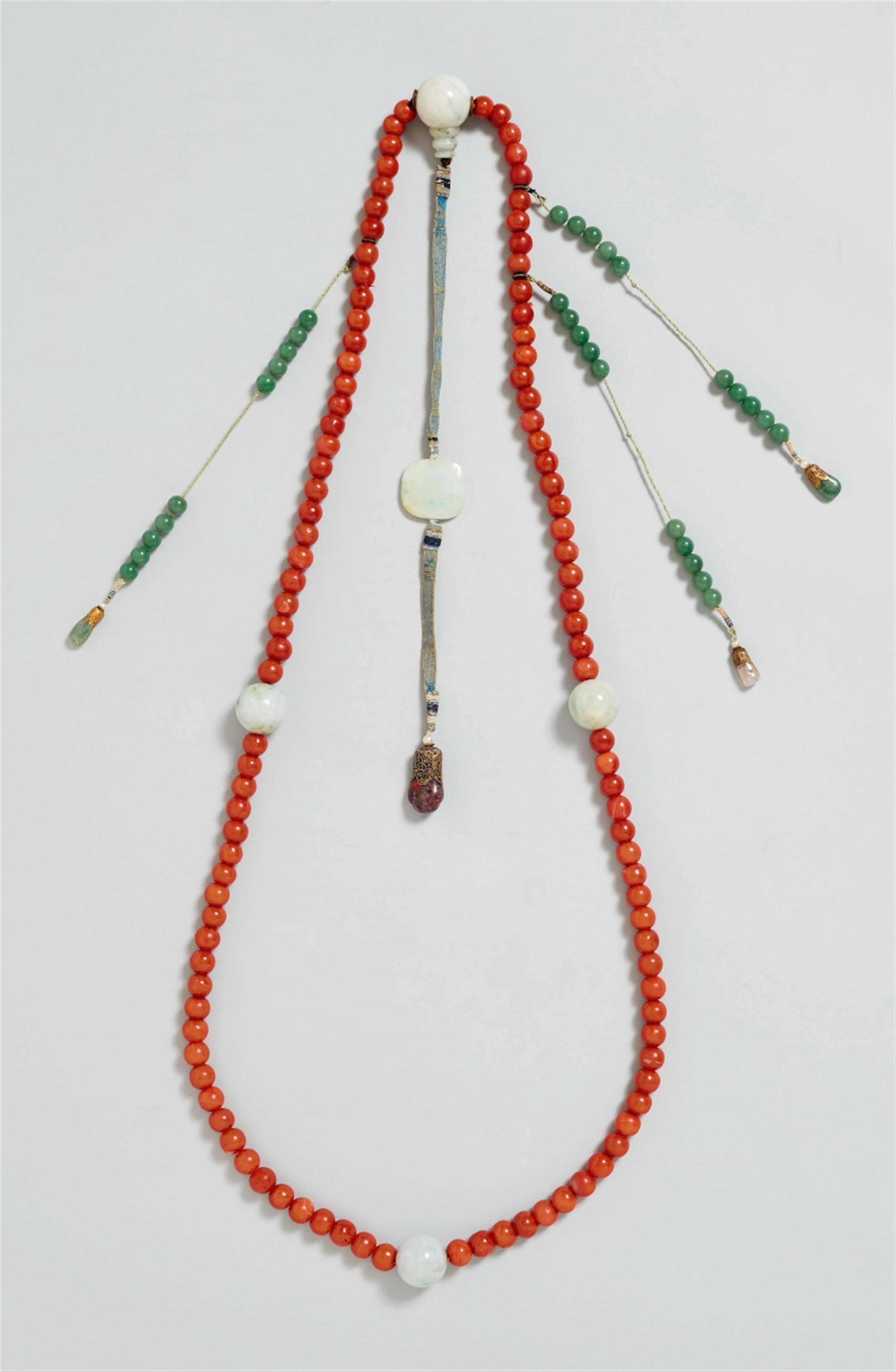 A long court necklace (chaozhu) consisting of 108 imitation coral glass beads. Early 20th century - image-1