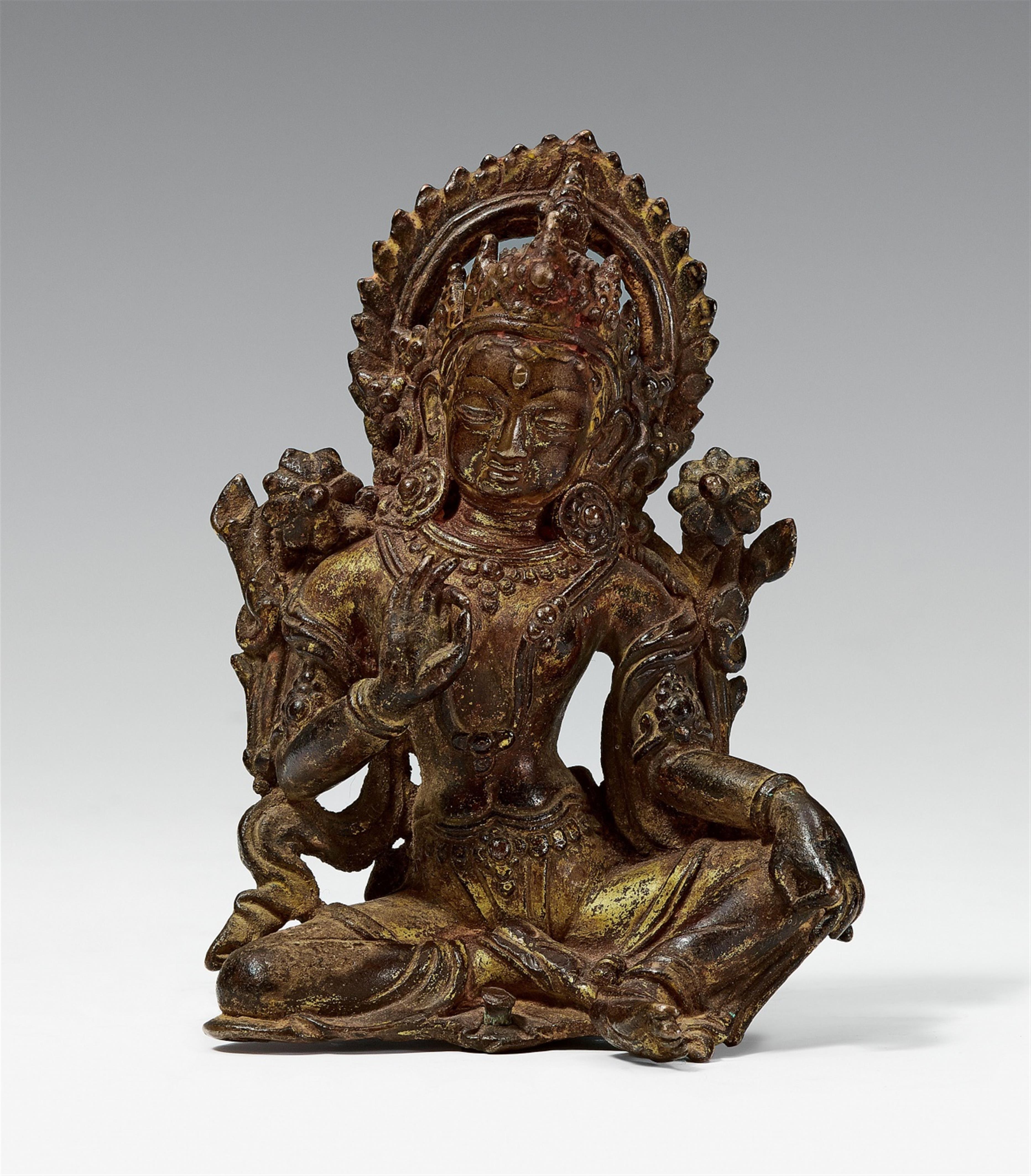 A Nepalese bronze figure of Lakshmi. 15th/16th century - image-1