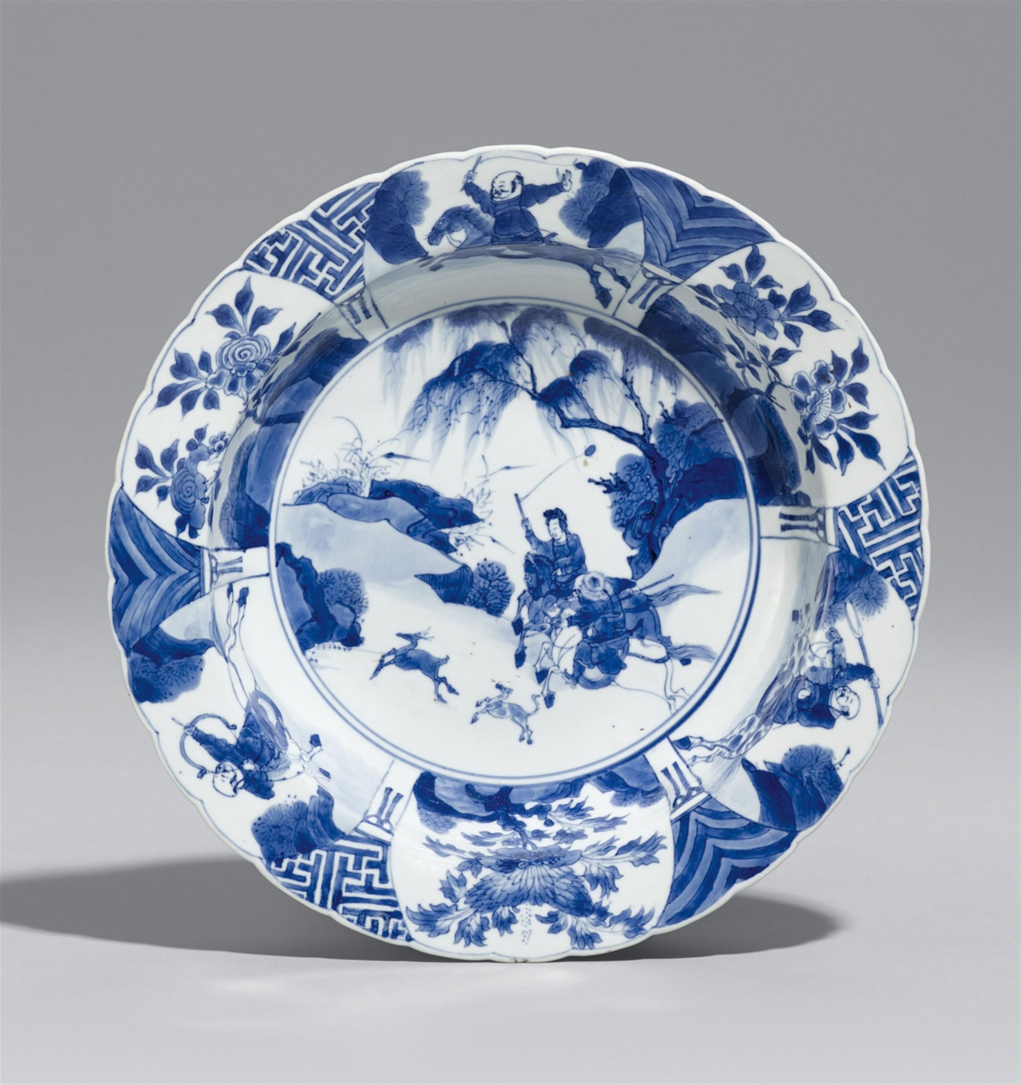 Blauweiße Schüssel. Kangxi-Periode (1662-1722) - image-1