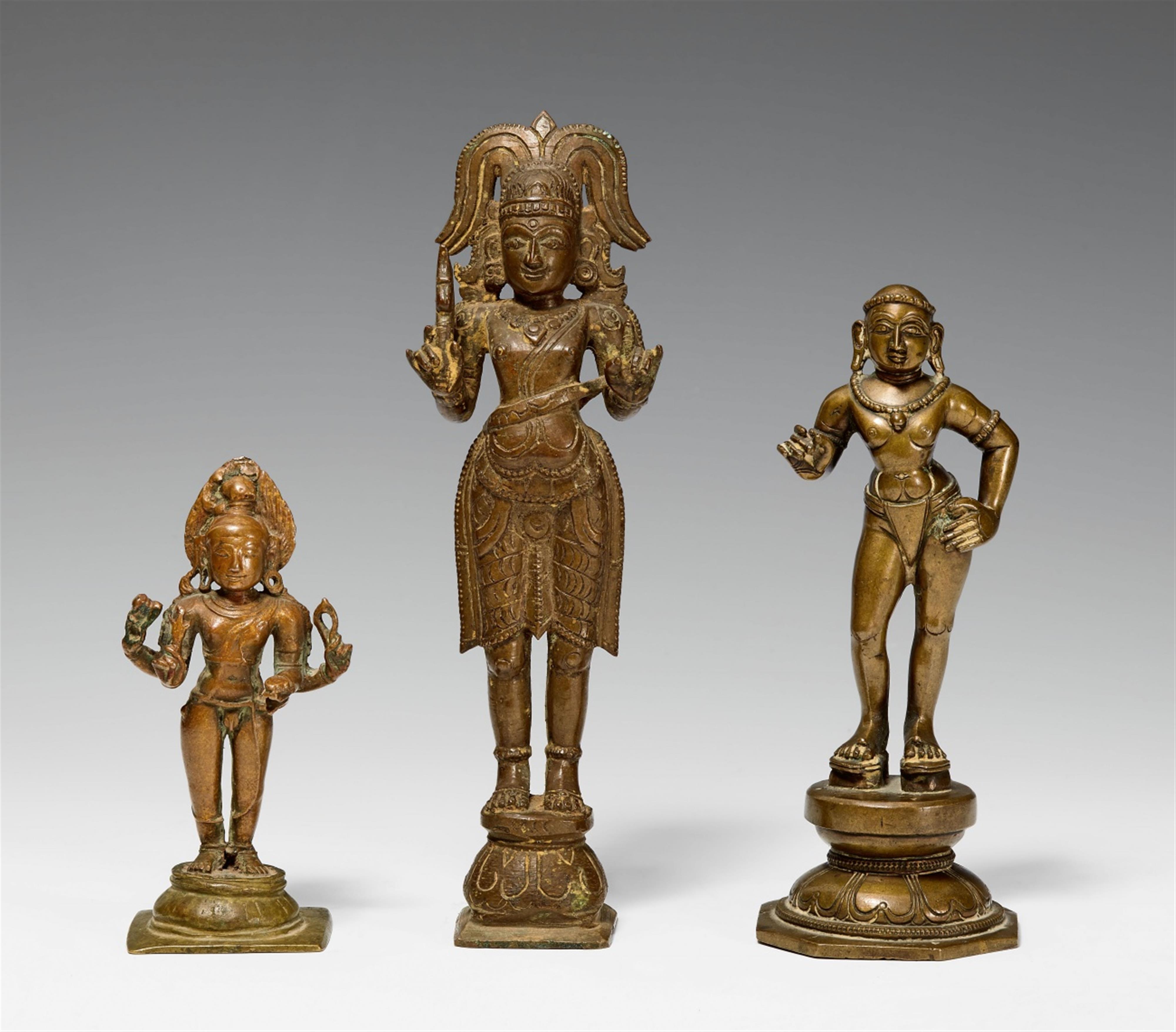 Drei shivaistische Figuren. Bronze. Südindien. 17./20. Jh. - image-1