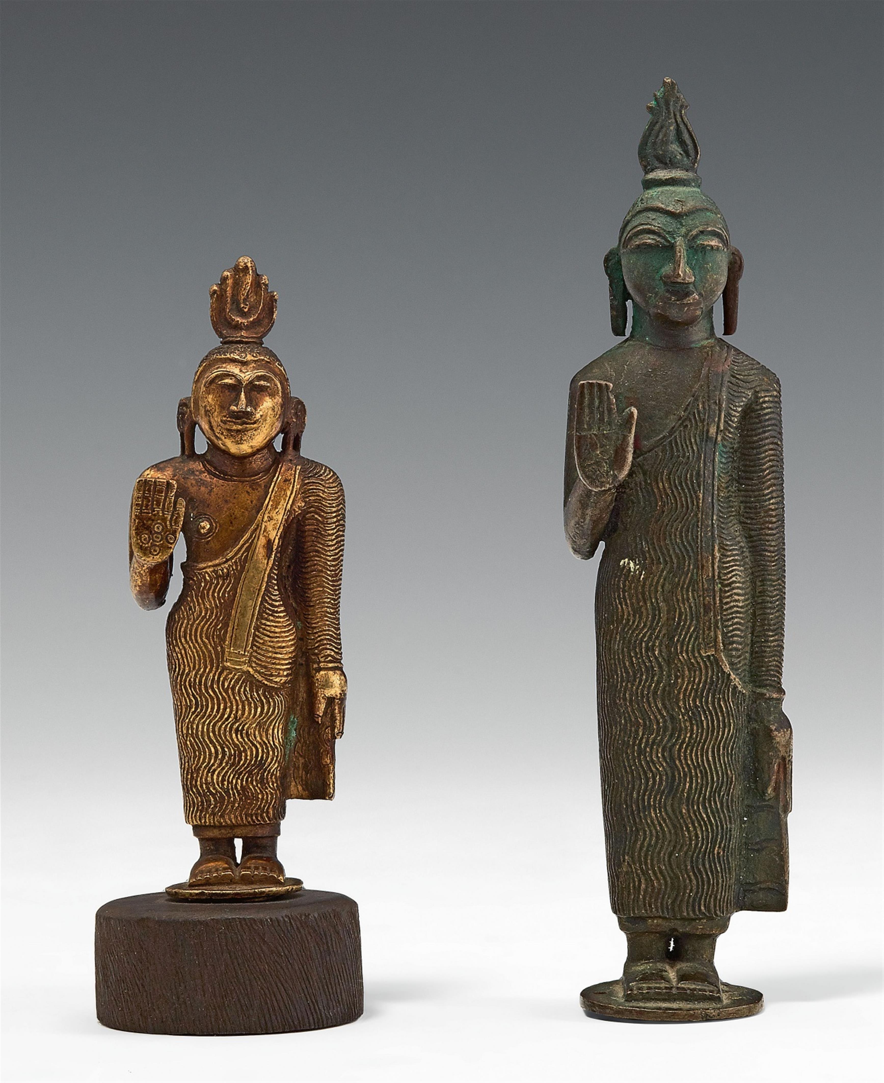 Two Sri Lankan bronze figures of the standing Buddha. Kandya period, 19th century - image-1