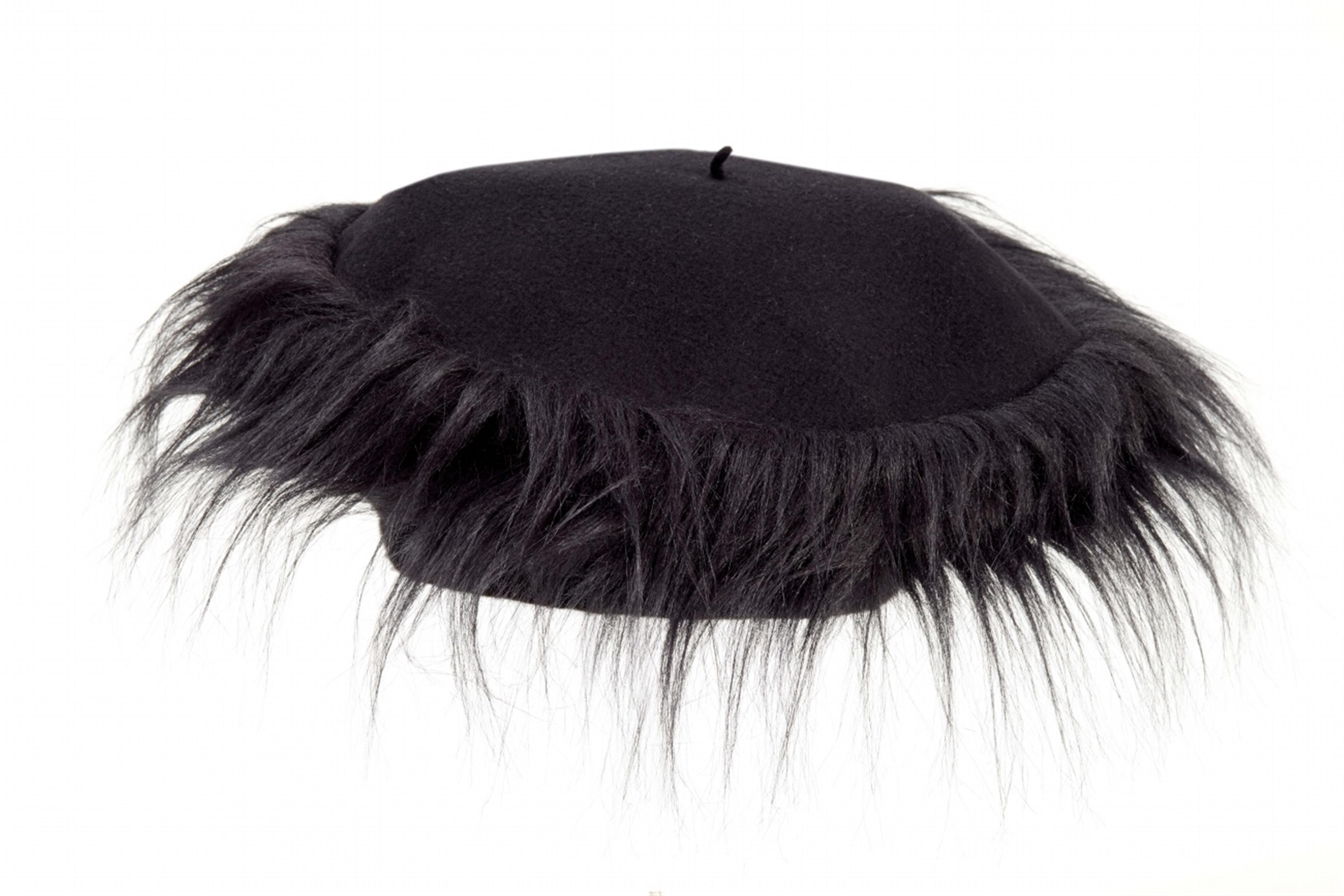 A Chanel beret with fake fur, Autumn 1993 - image-1