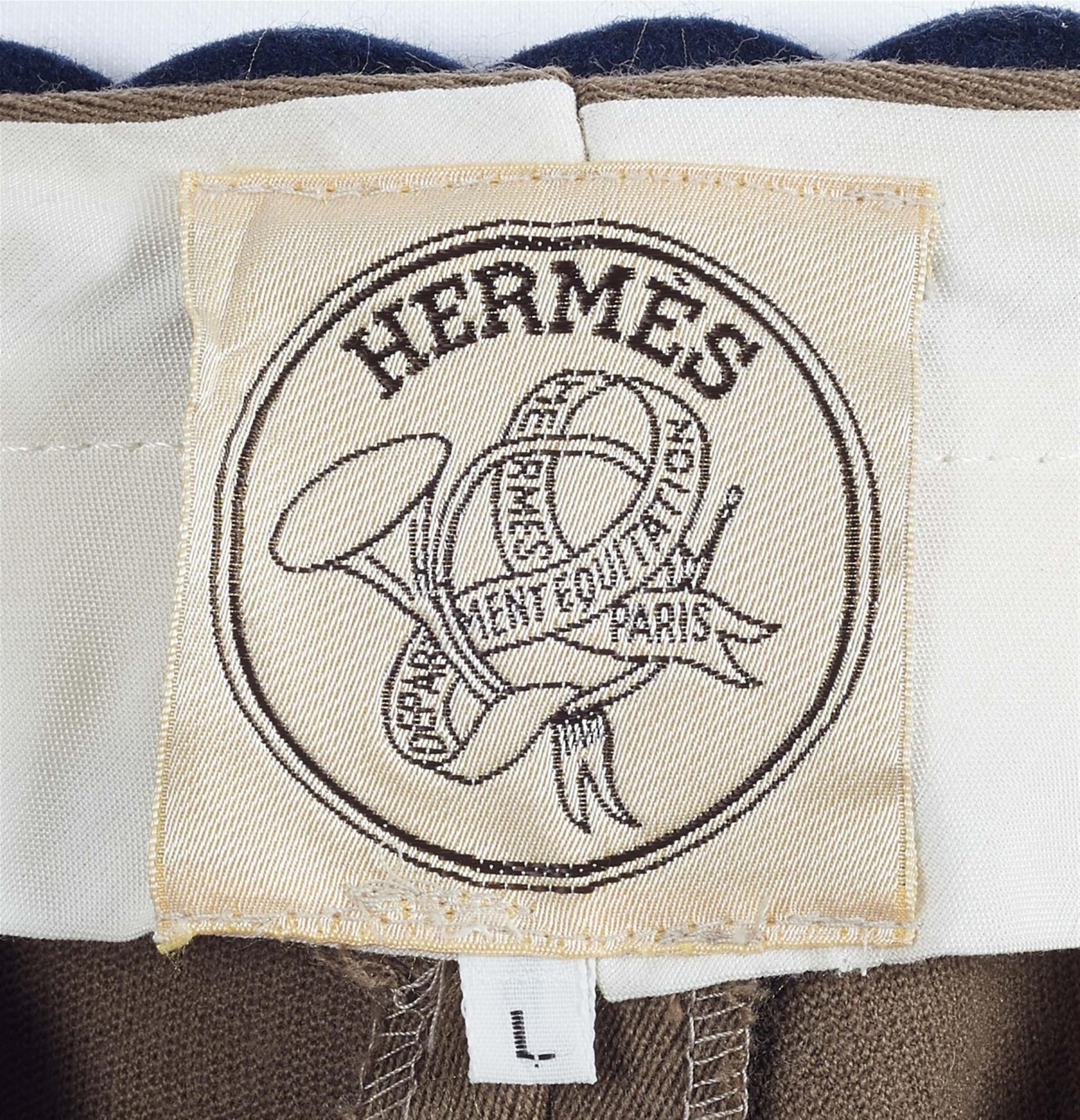 A pair of Hermès ladies trousers - image-2