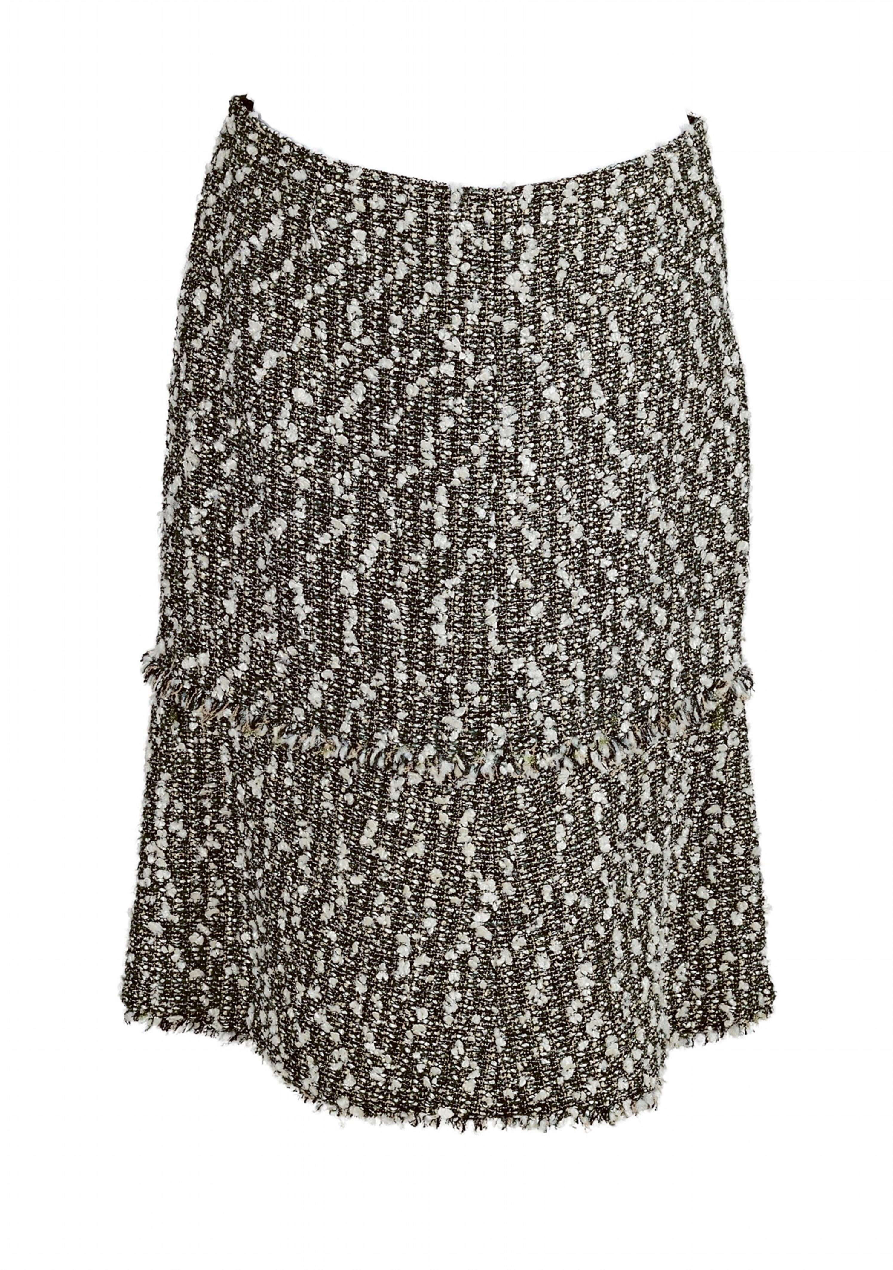 A Chanel skirt, 1990s - image-1