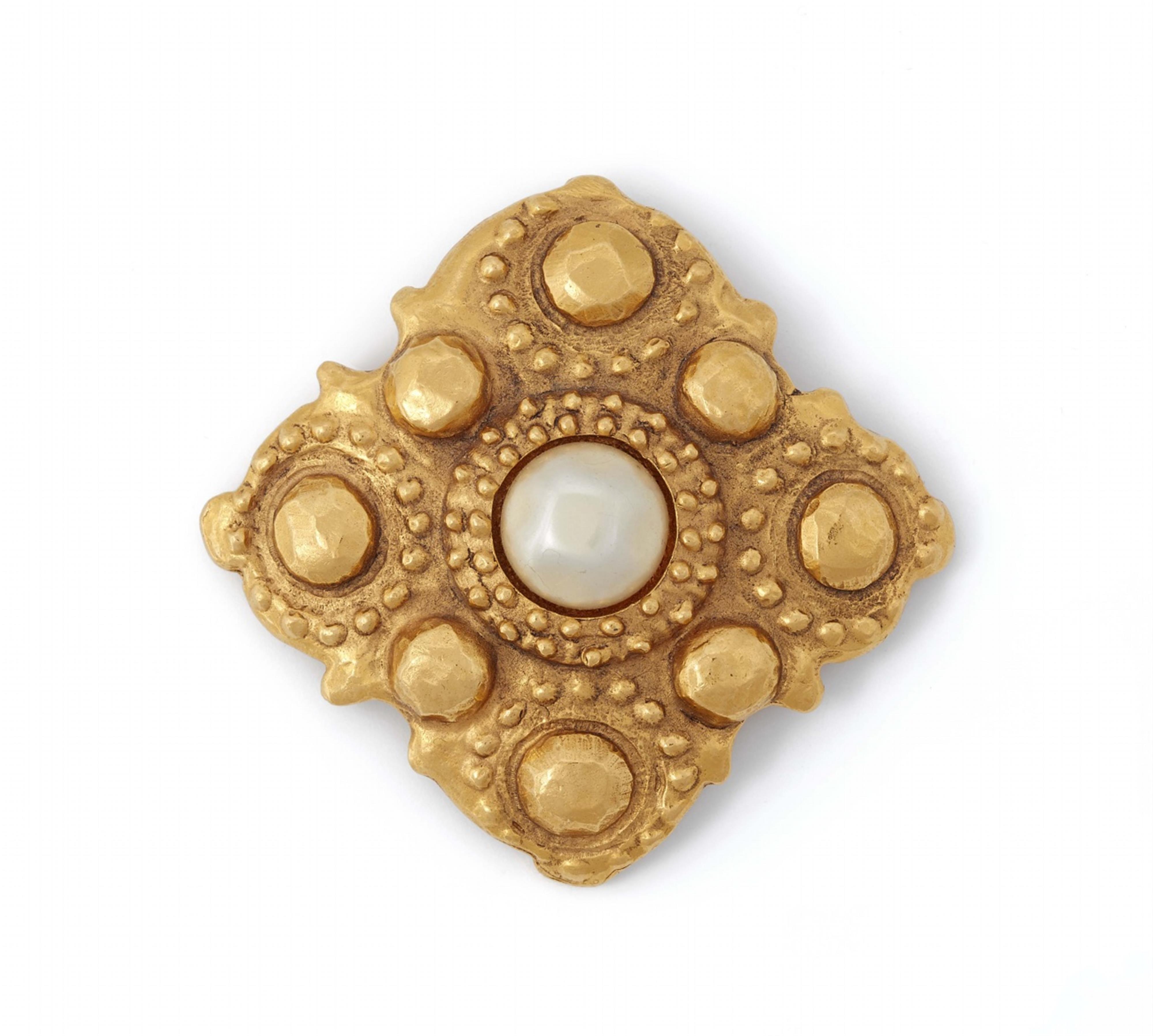 A square Chanel buckle brooch, 1983 - image-1