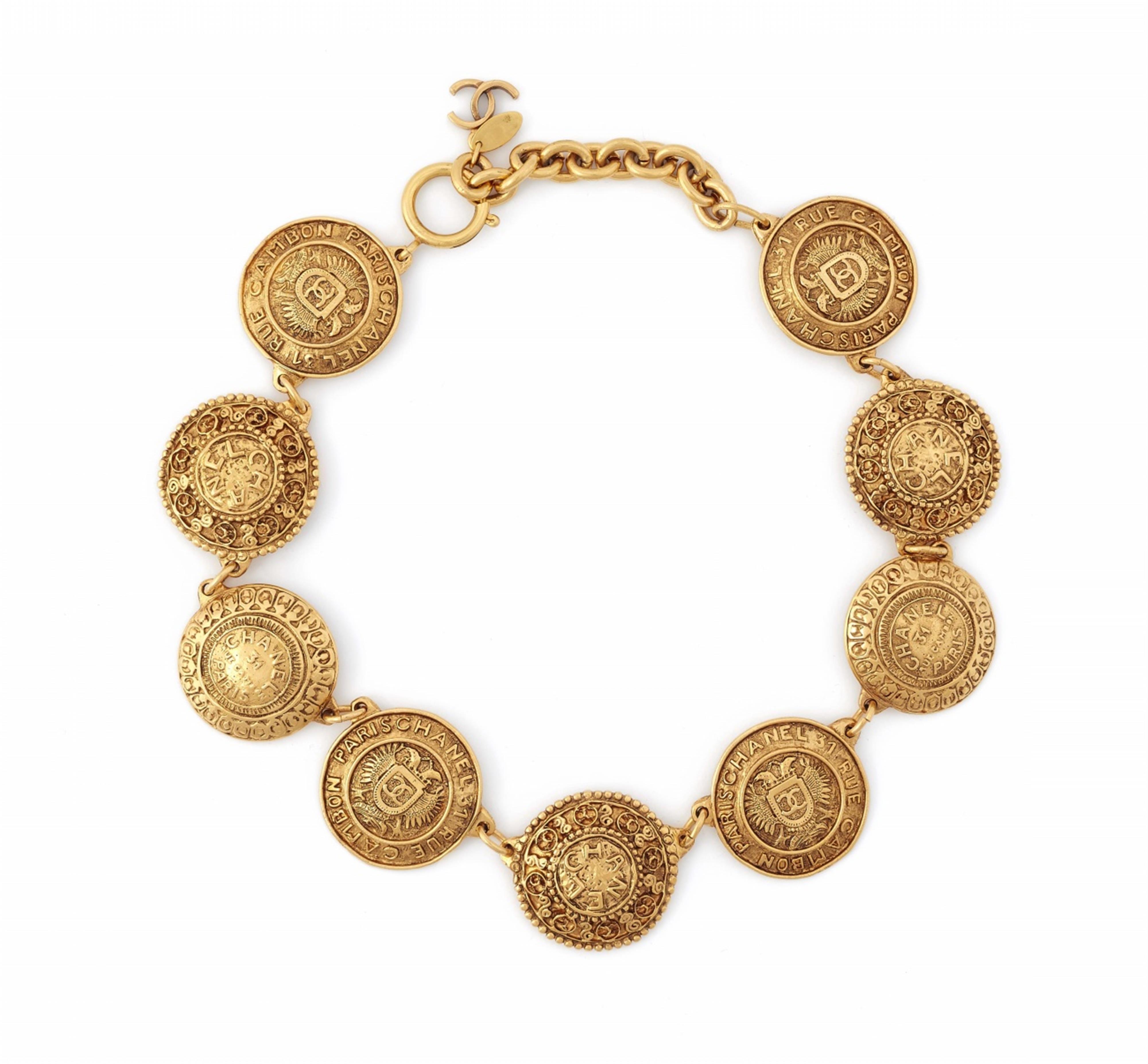 A Chanel "Rue Cambon" medallion collier, 1982 - image-1