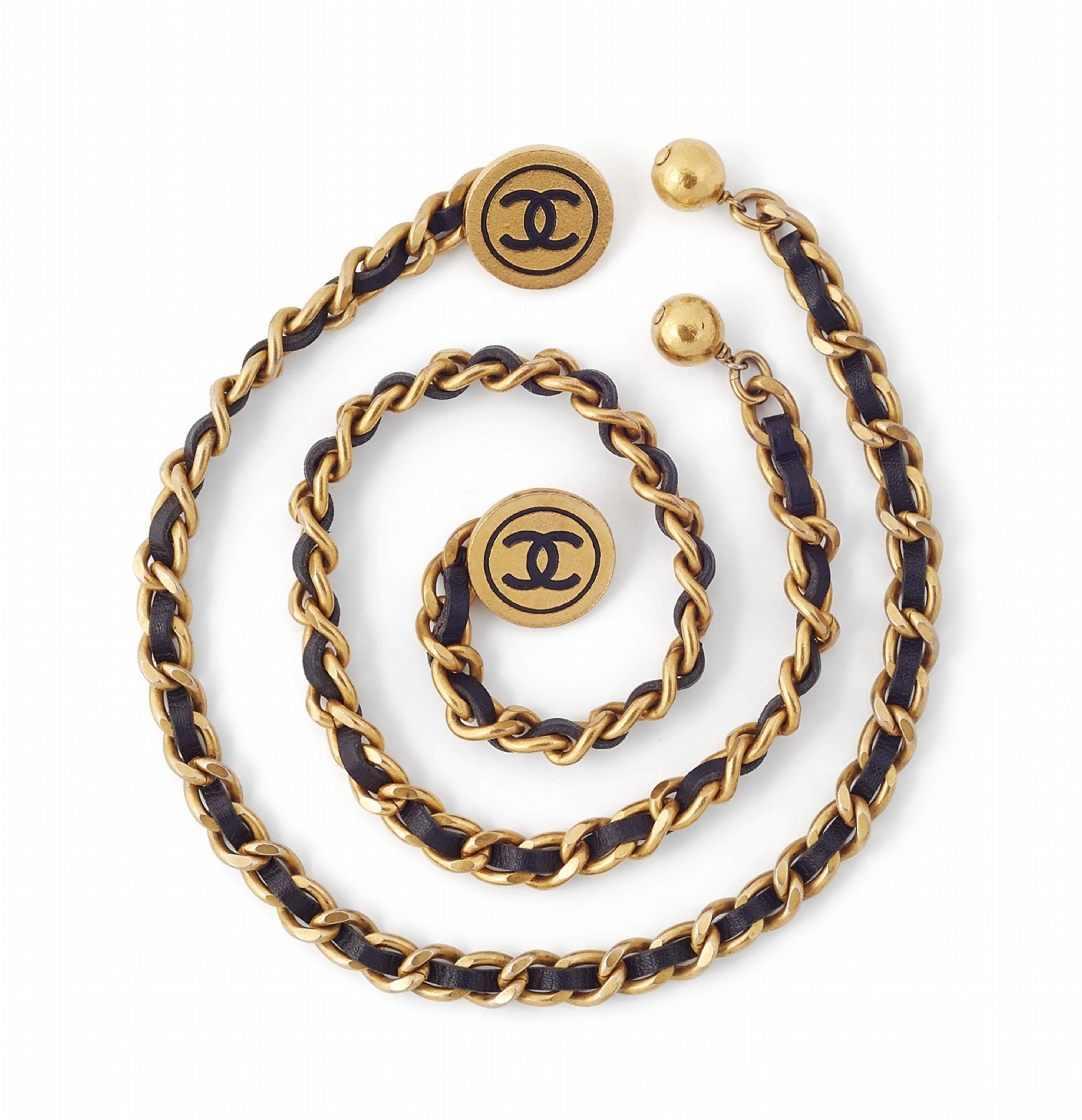 A pair of Chanel cuff chains, Autumn 1993 - image-1