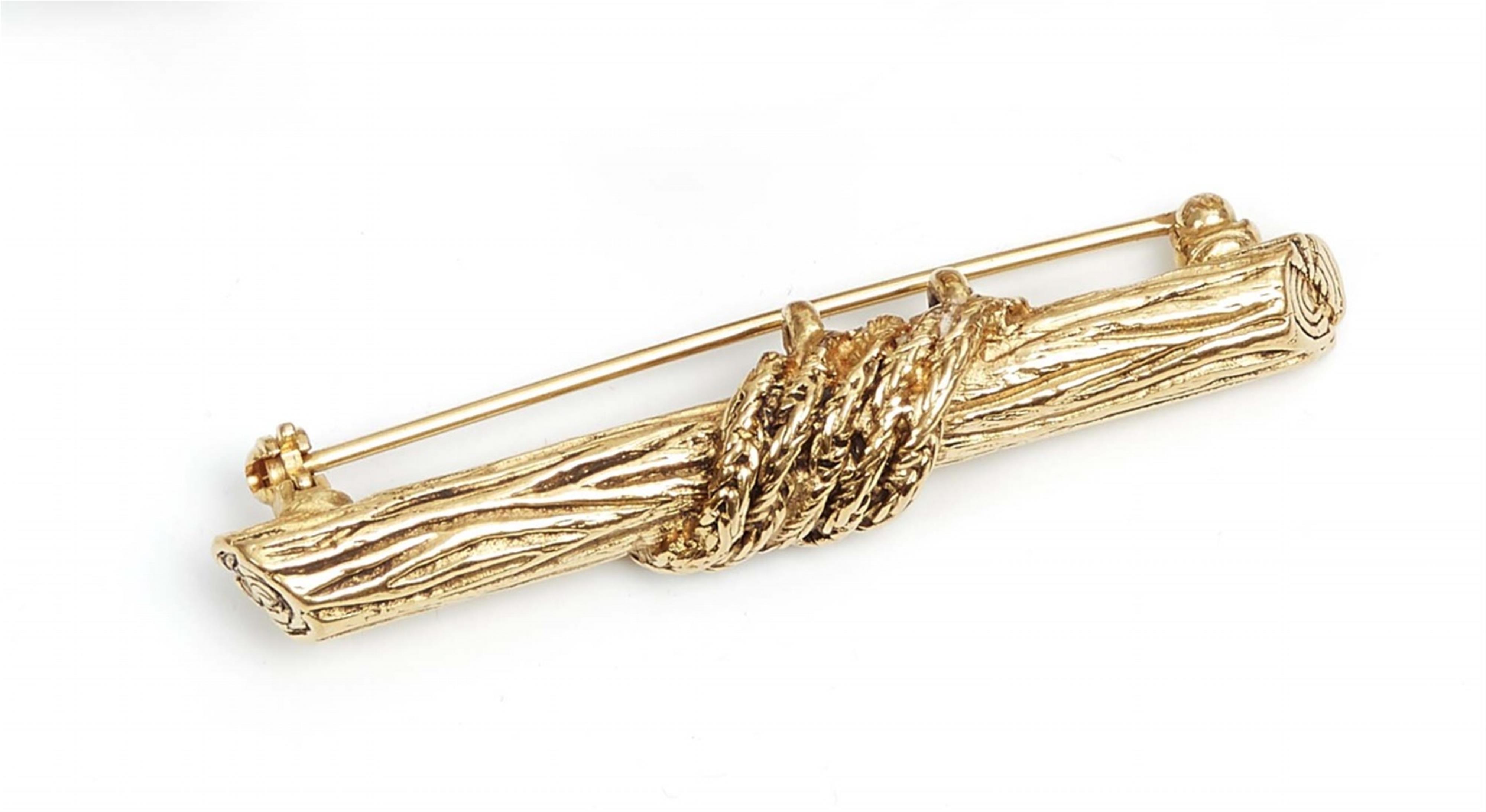 A Chanel pin brooch, 1960s - image-1