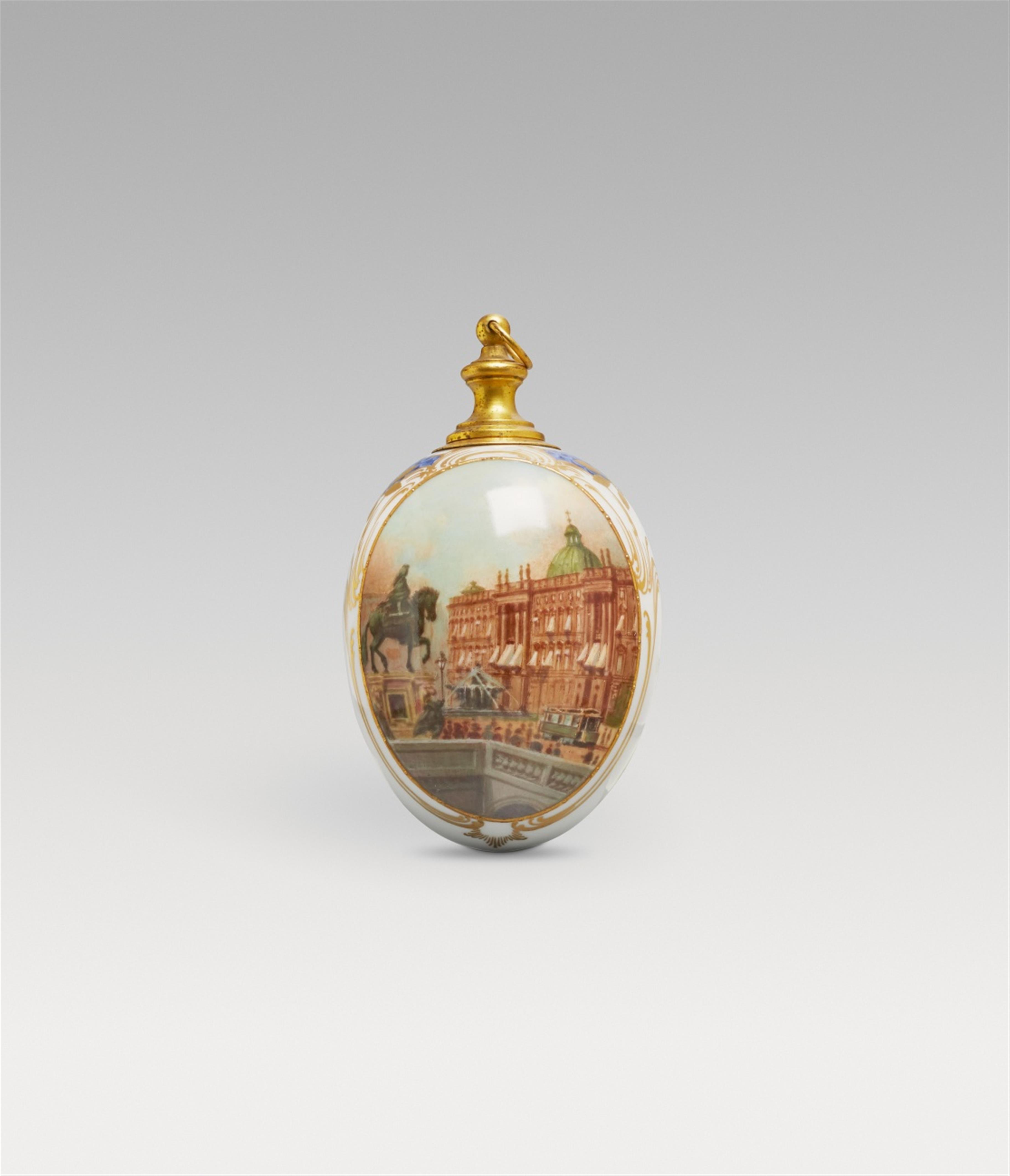 A Berlin KPM porcelain egg with a view of Berlin Palace - image-1