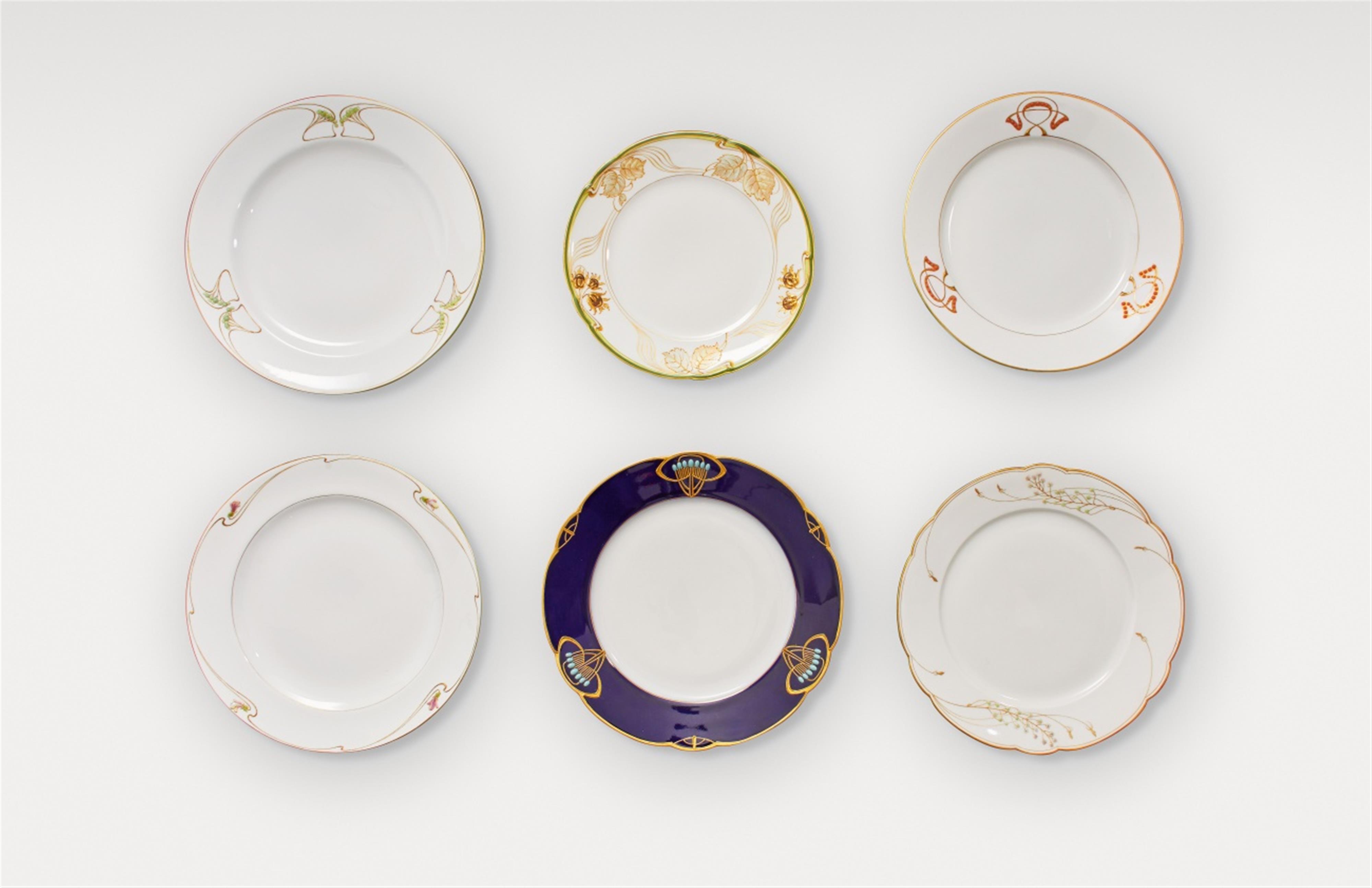 Six Berlin porcelain plates with Jugendstil decor - image-1