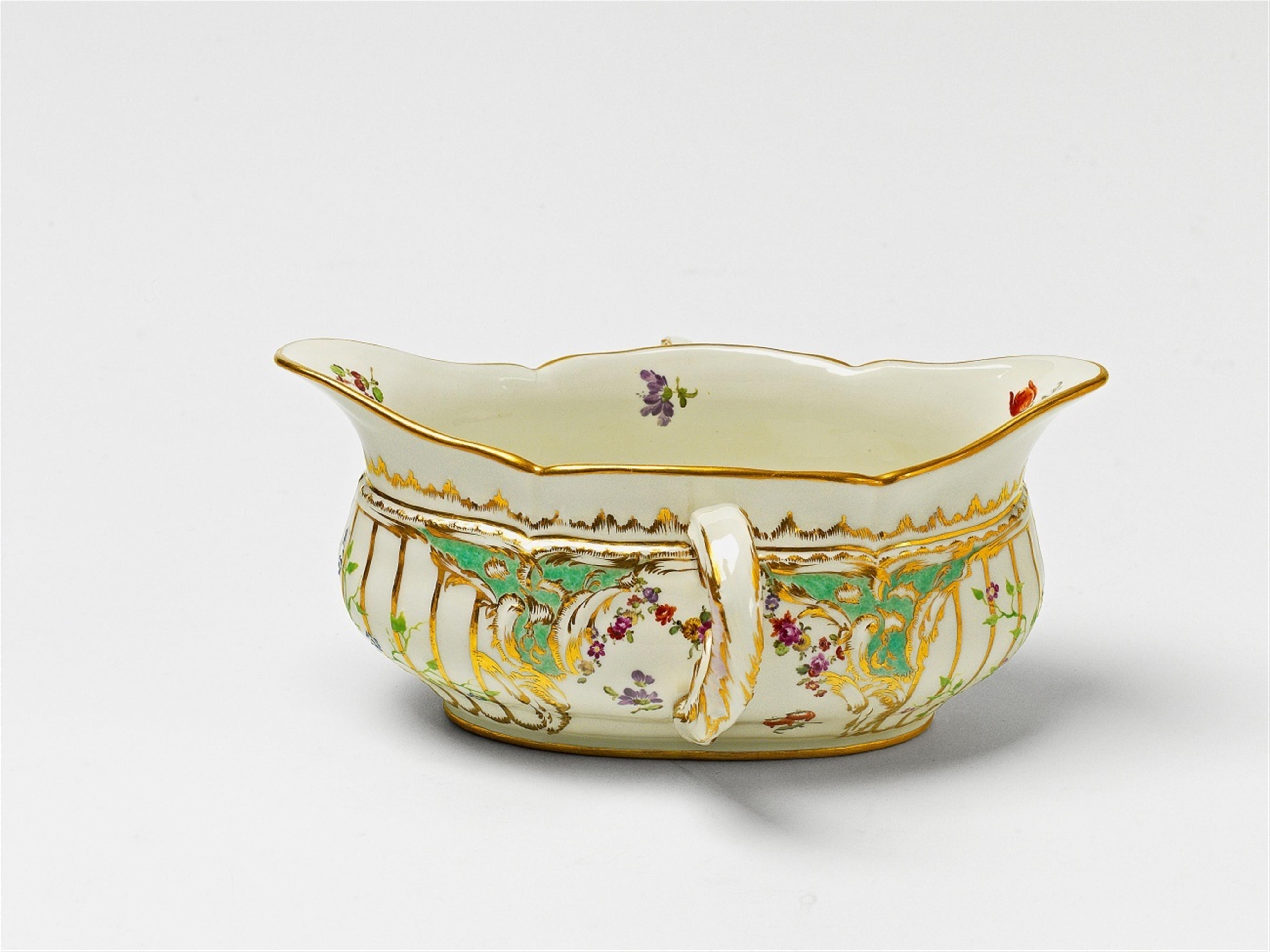 A Berlin KPM porcelain sauce boat from the 2nd Potsdam service - image-1