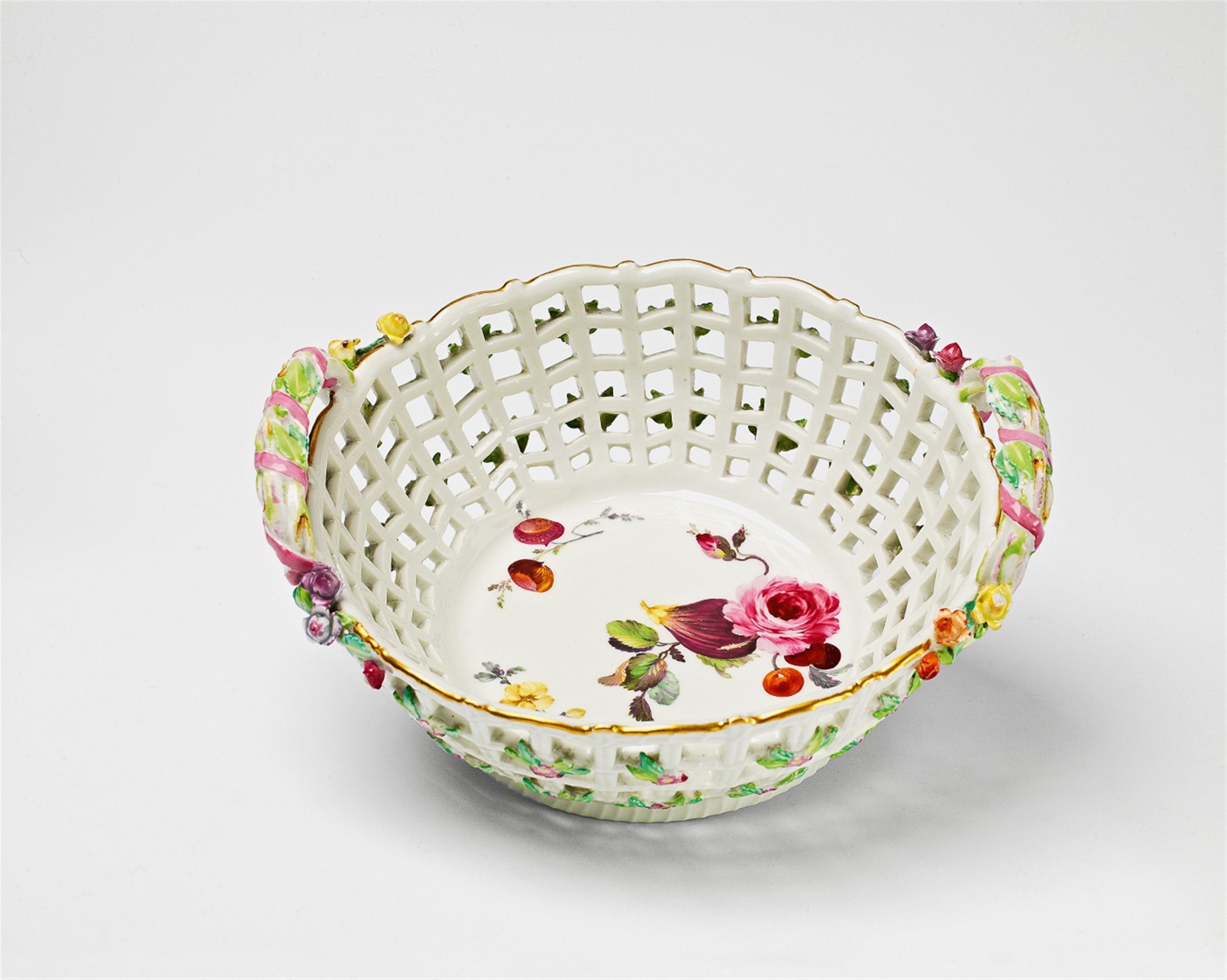 A Berlin KPM porcelain basket from the dinner service for the Landgrave of Hesse-Darmstadt - image-1