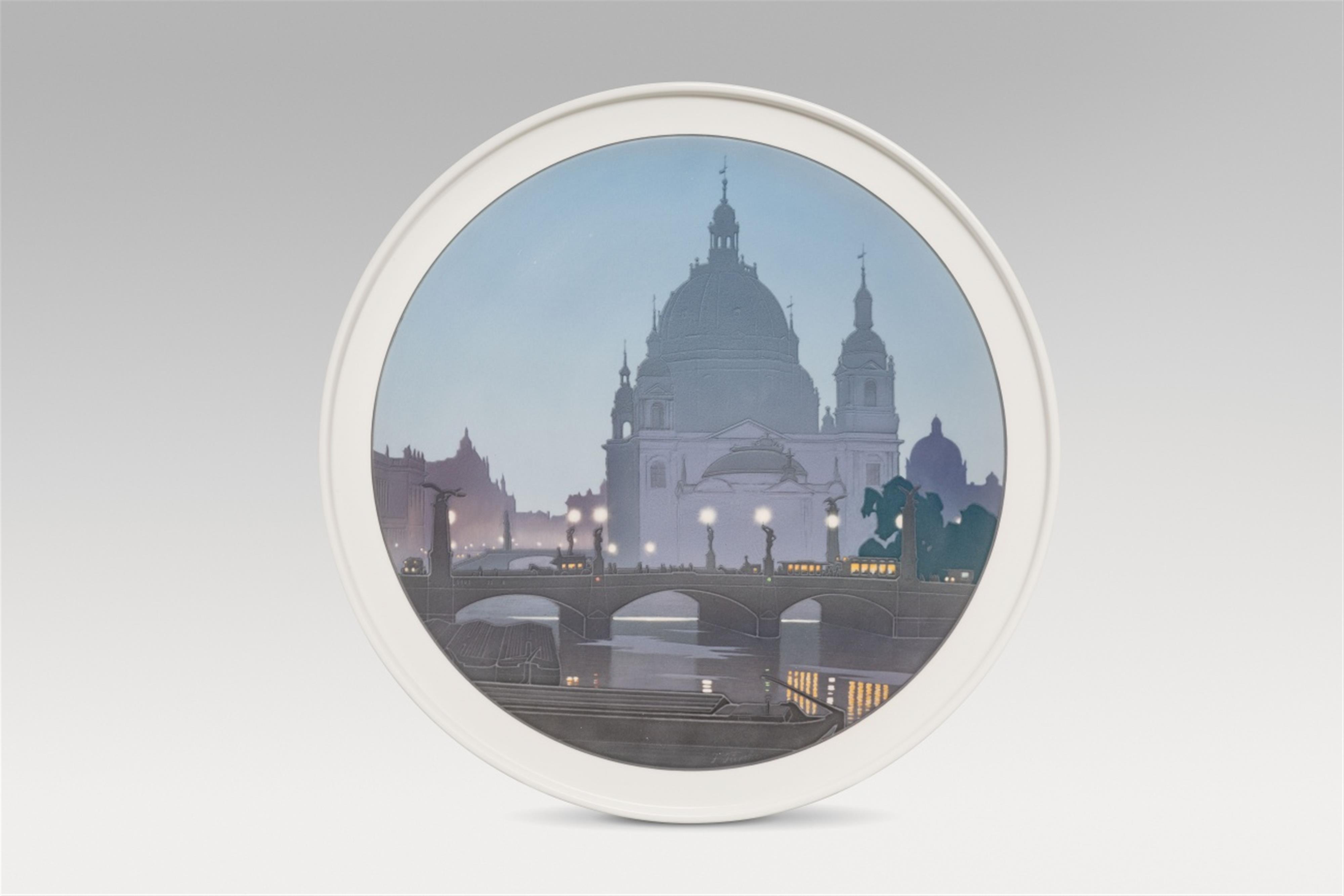 A Berlin KPM porcelain platter with the Friedrichsbrücke and Berlin Cathedral - image-1