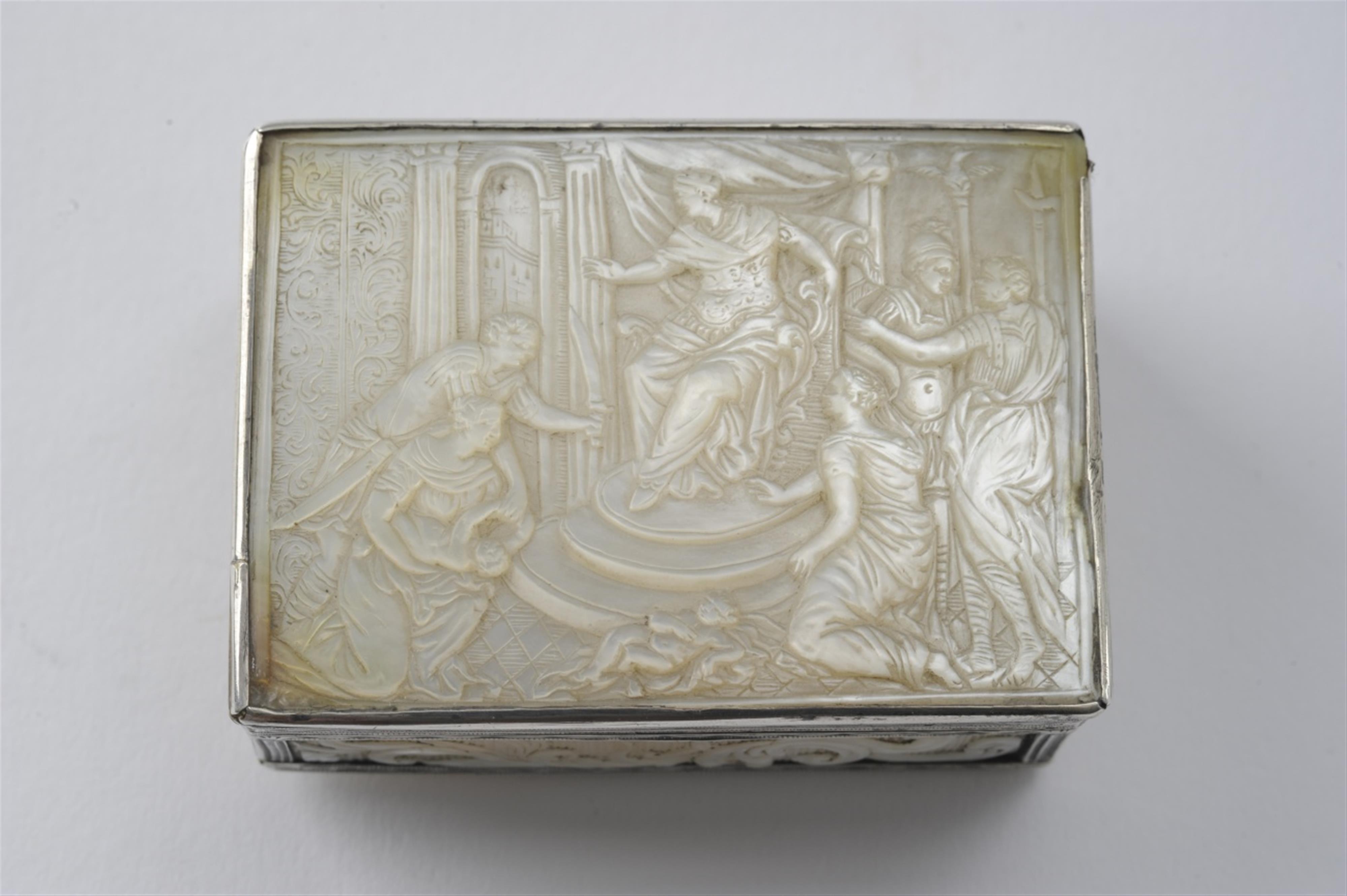 A Louis XVI silver and mother-of-pearl snuffbox - image-1
