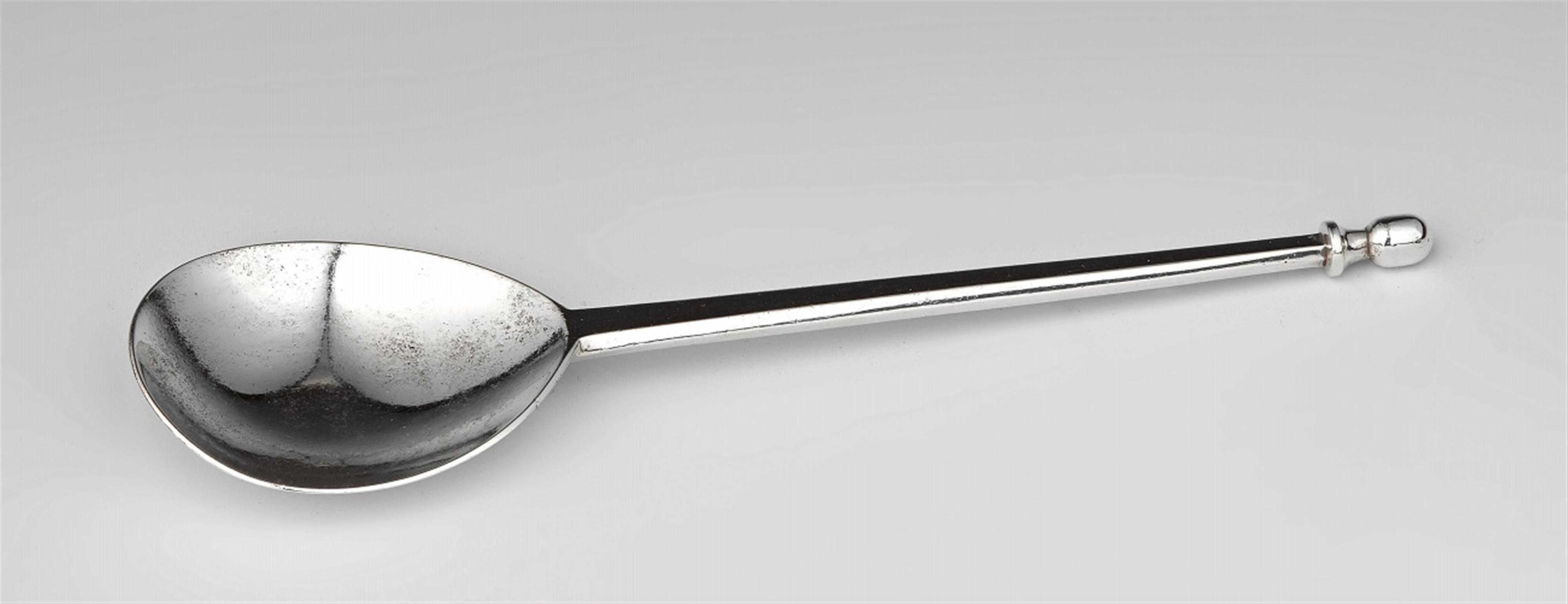 A Berlin silver spoon made by Emil Lettré - image-1