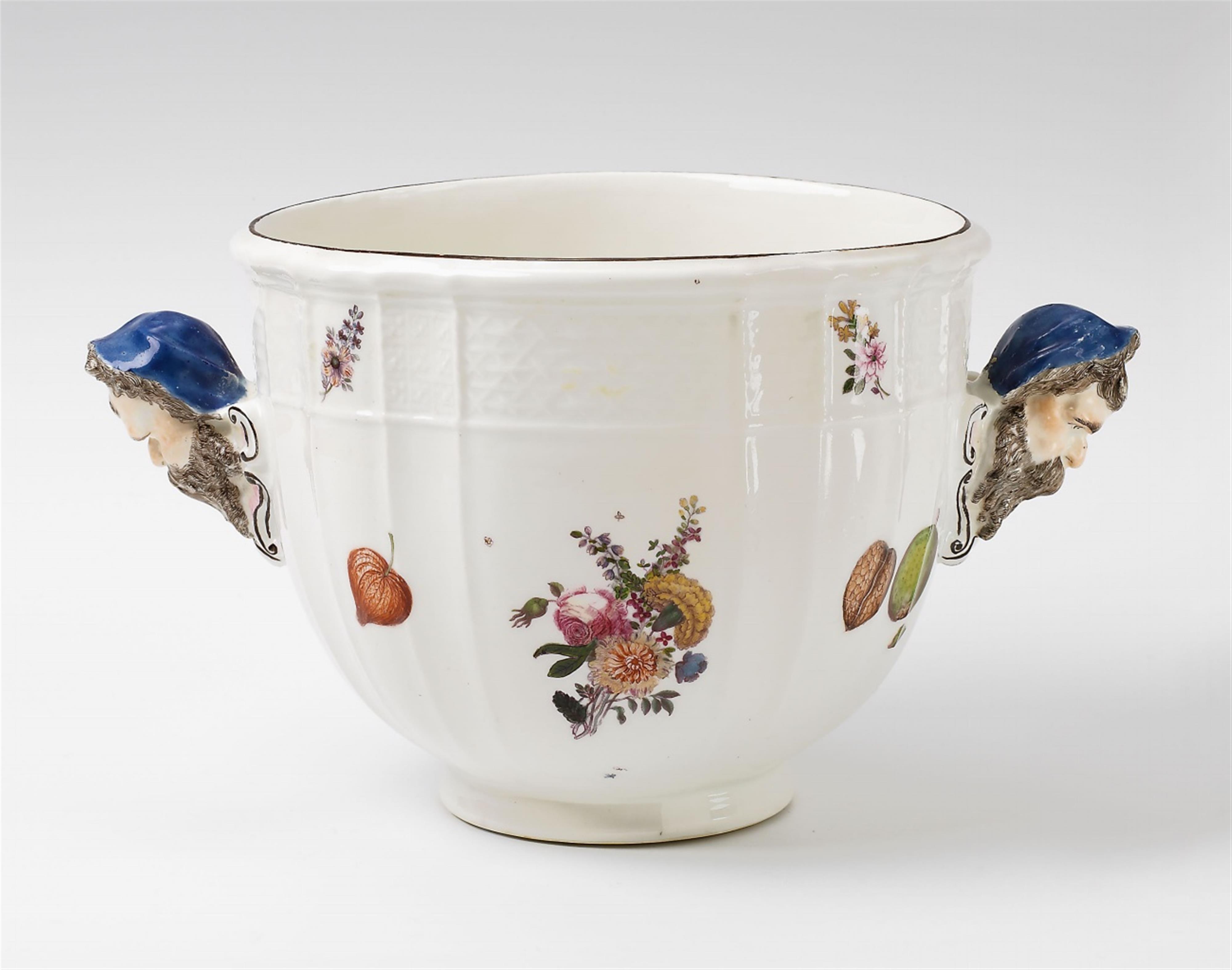 A Meissen porcelain cooling vessel with allegorical busts - image-3
